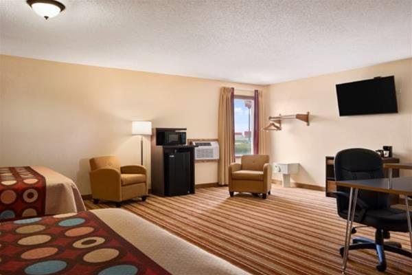 Super 8 by Wyndham Mattoon