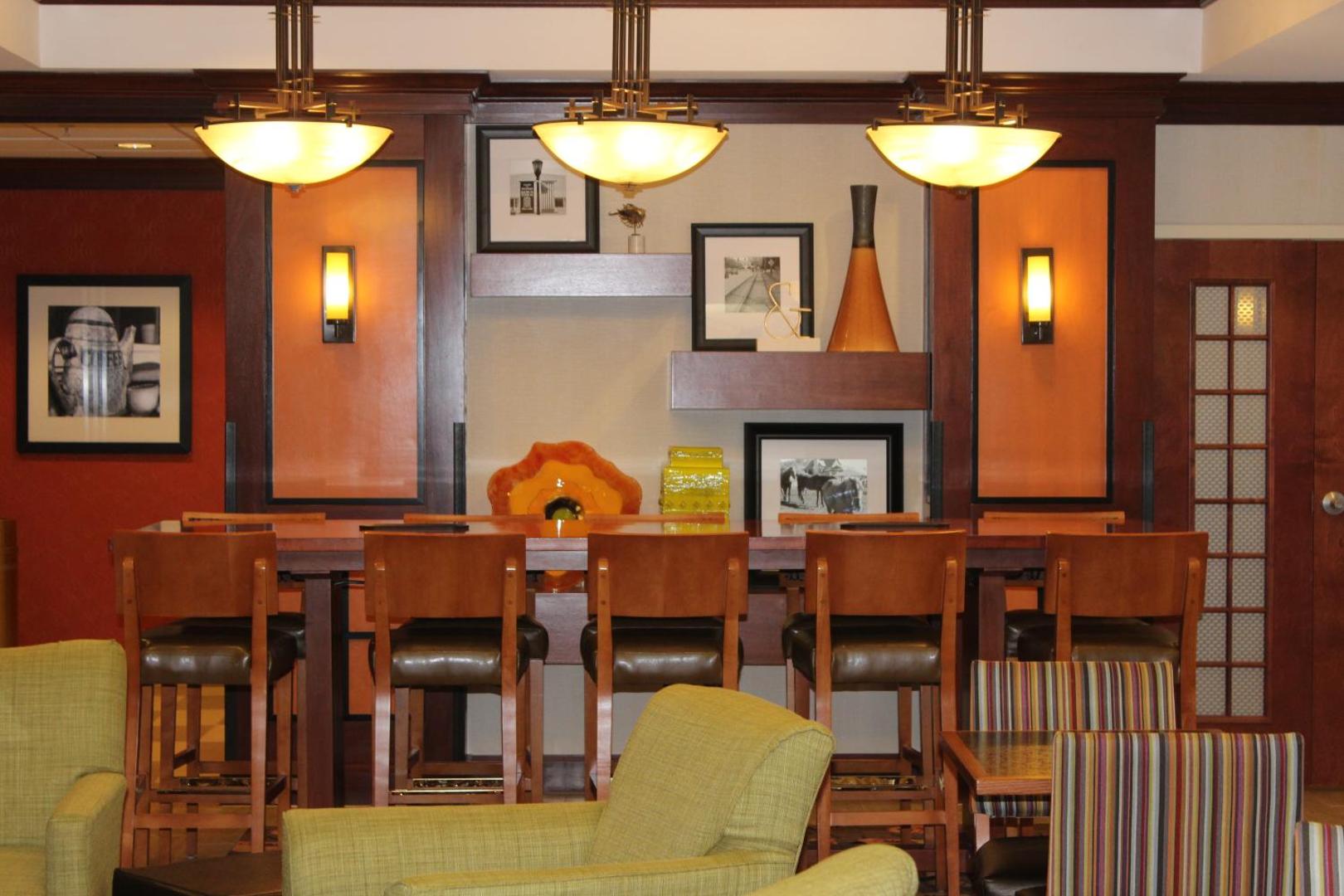 Hampton Inn McHenry
