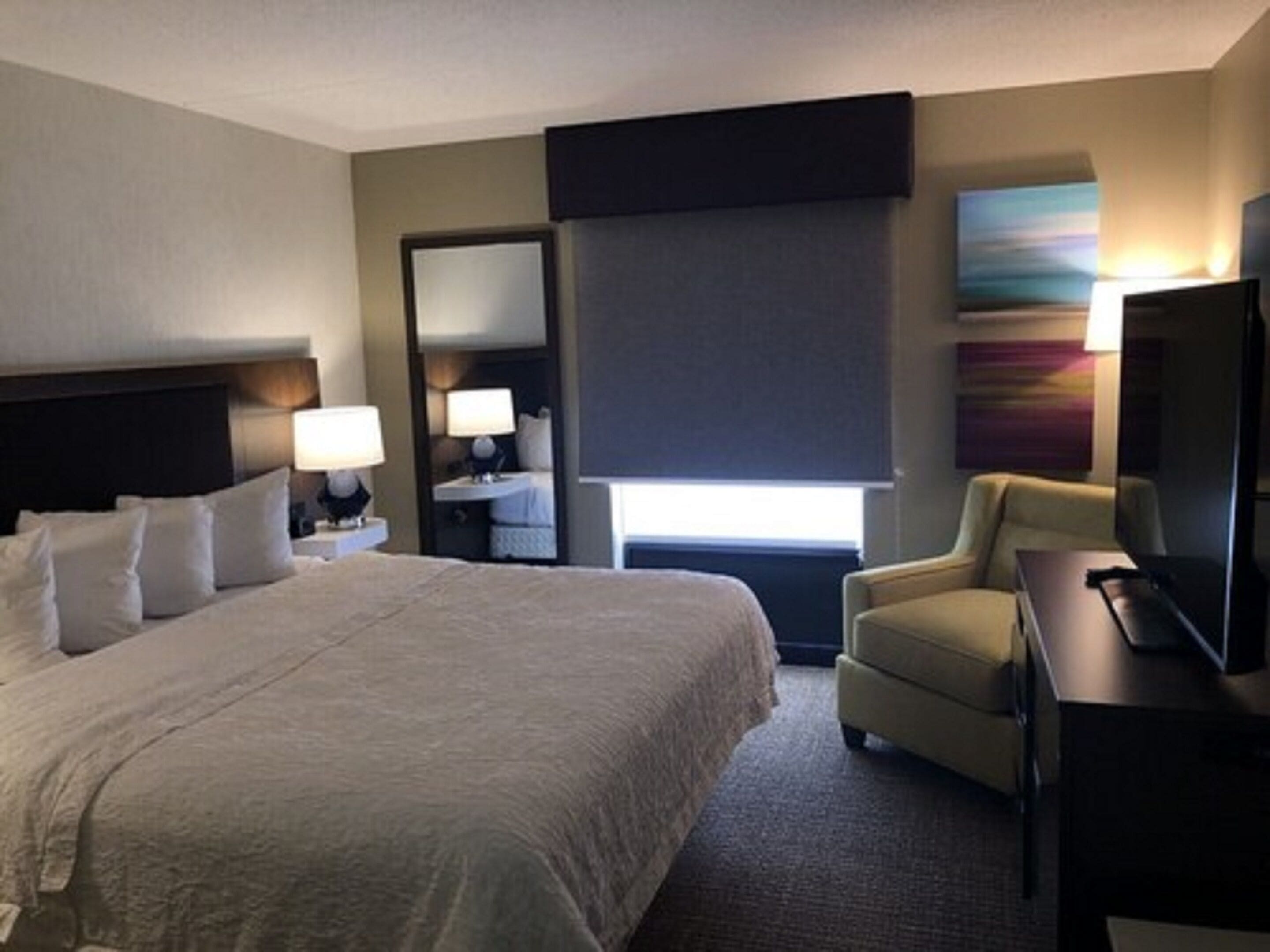 Hampton Inn McHenry