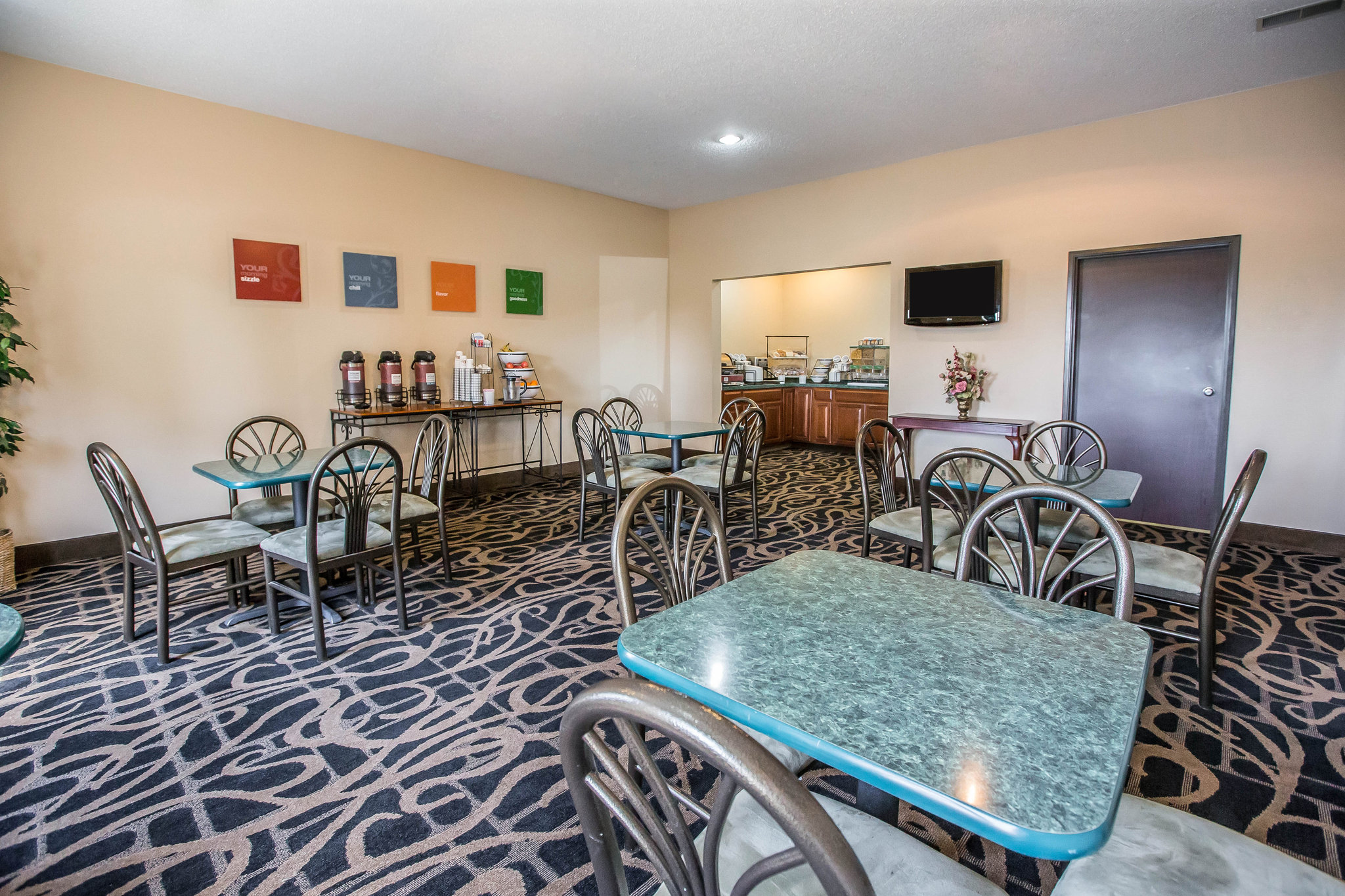 Quality Inn & Suites Mendota Near I-39