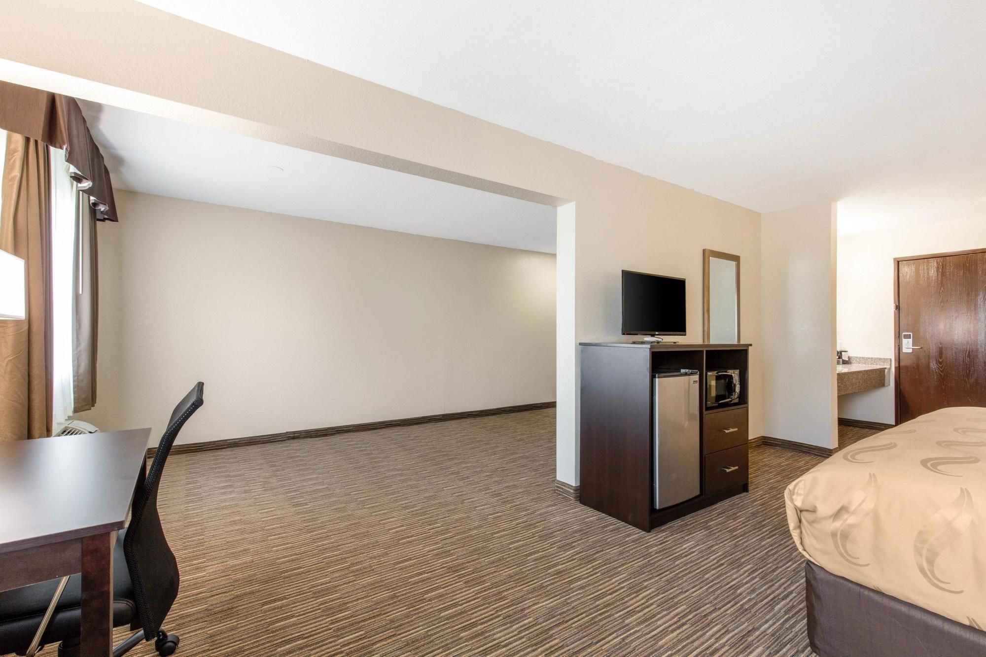 Quality Inn & Suites
