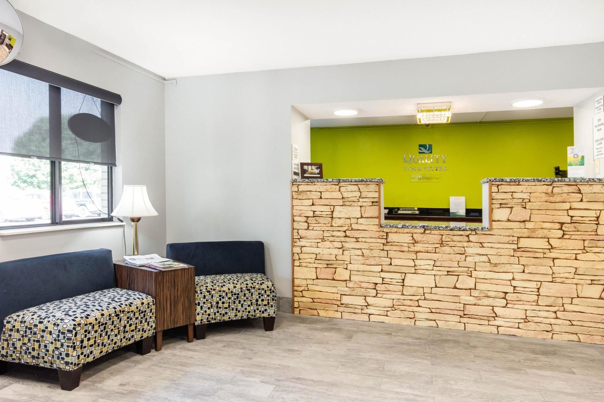 Quality Inn & Suites