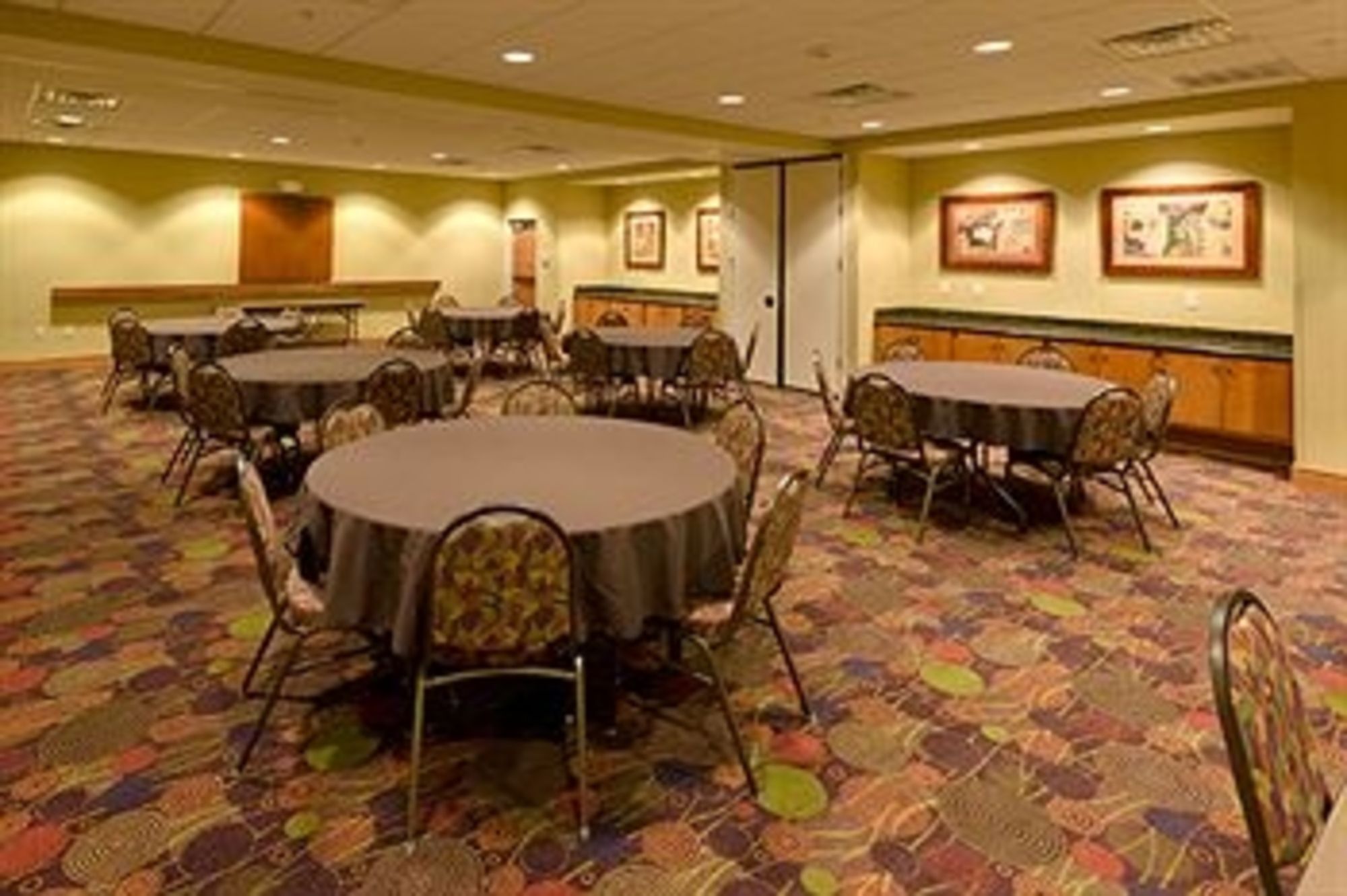 Hampton Inn & Suites Moline-Quad City Int'l Aprt