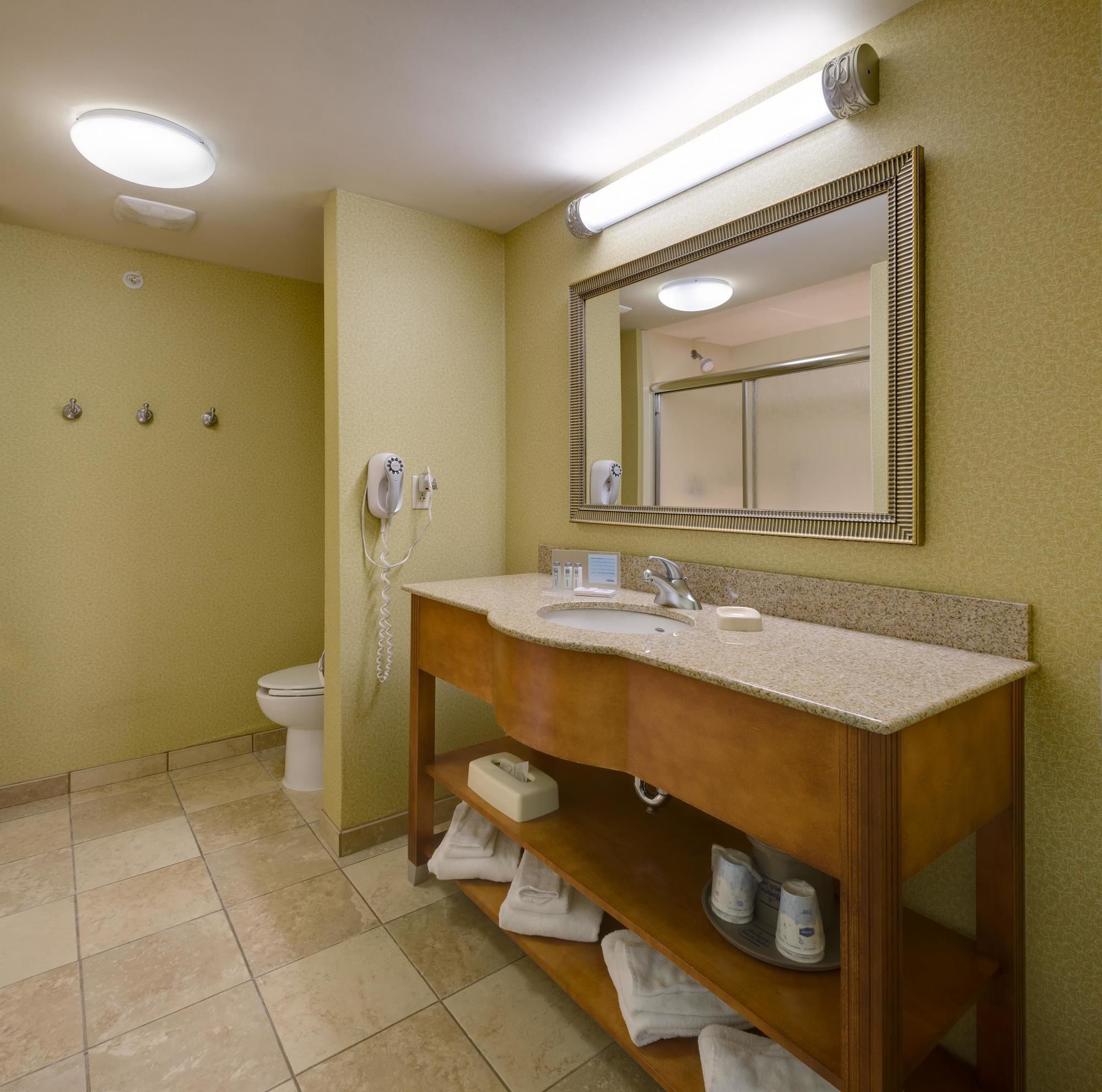 Hampton Inn & Suites Moline-Quad City Int'l Aprt