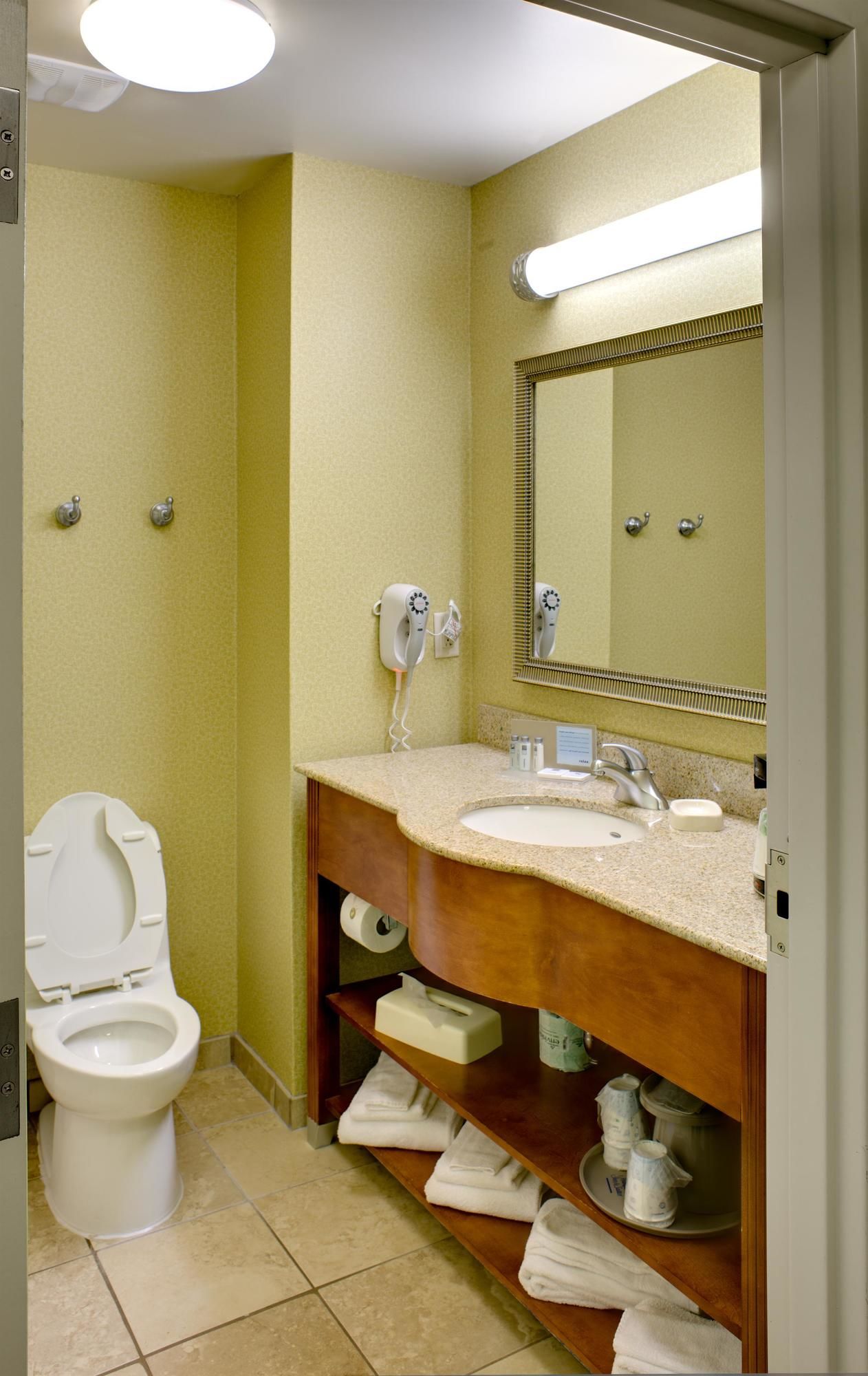 Hampton Inn & Suites Moline-Quad City Int'l Aprt