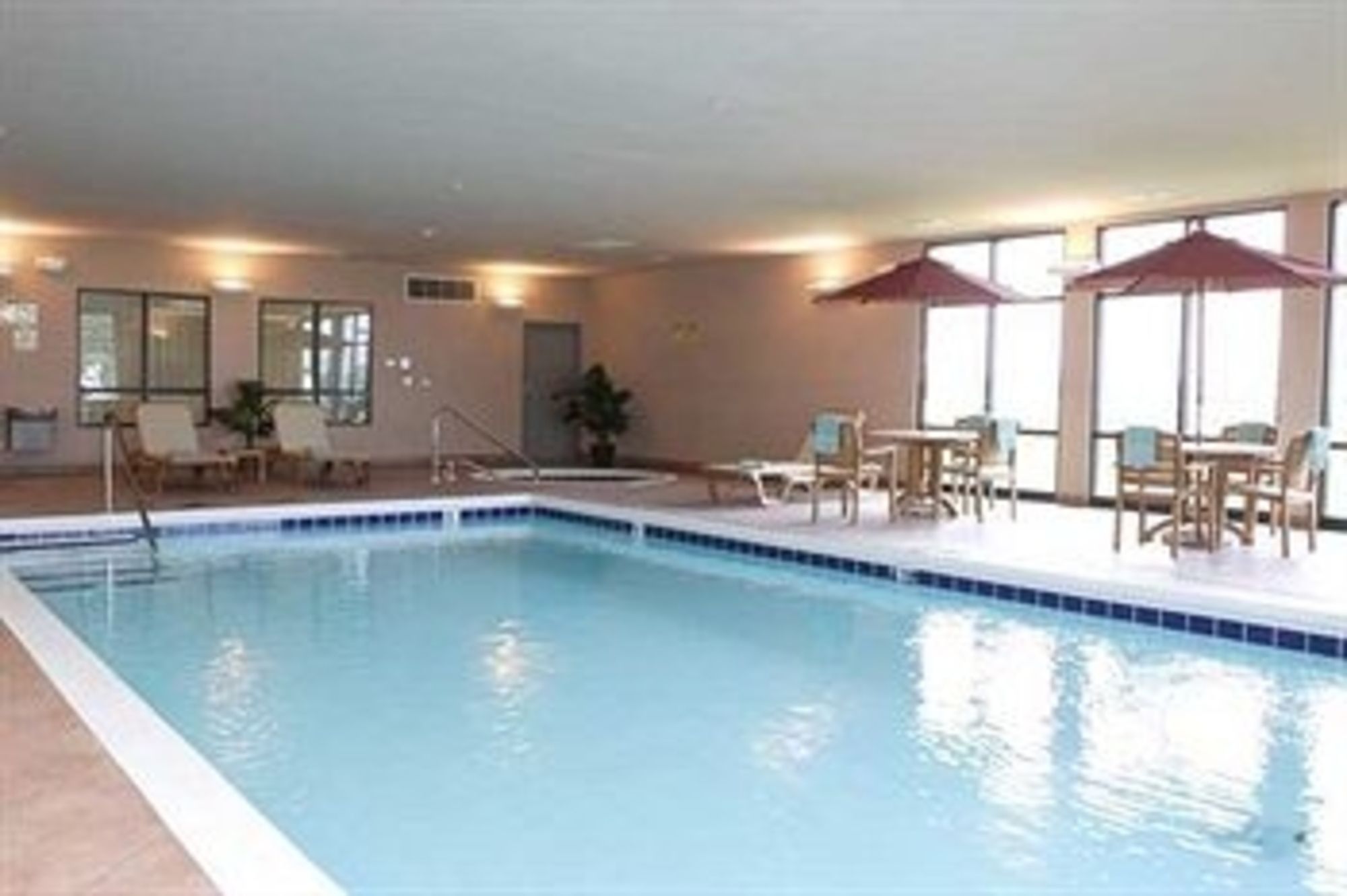 Hampton Inn & Suites Moline-Quad City Int'l Aprt