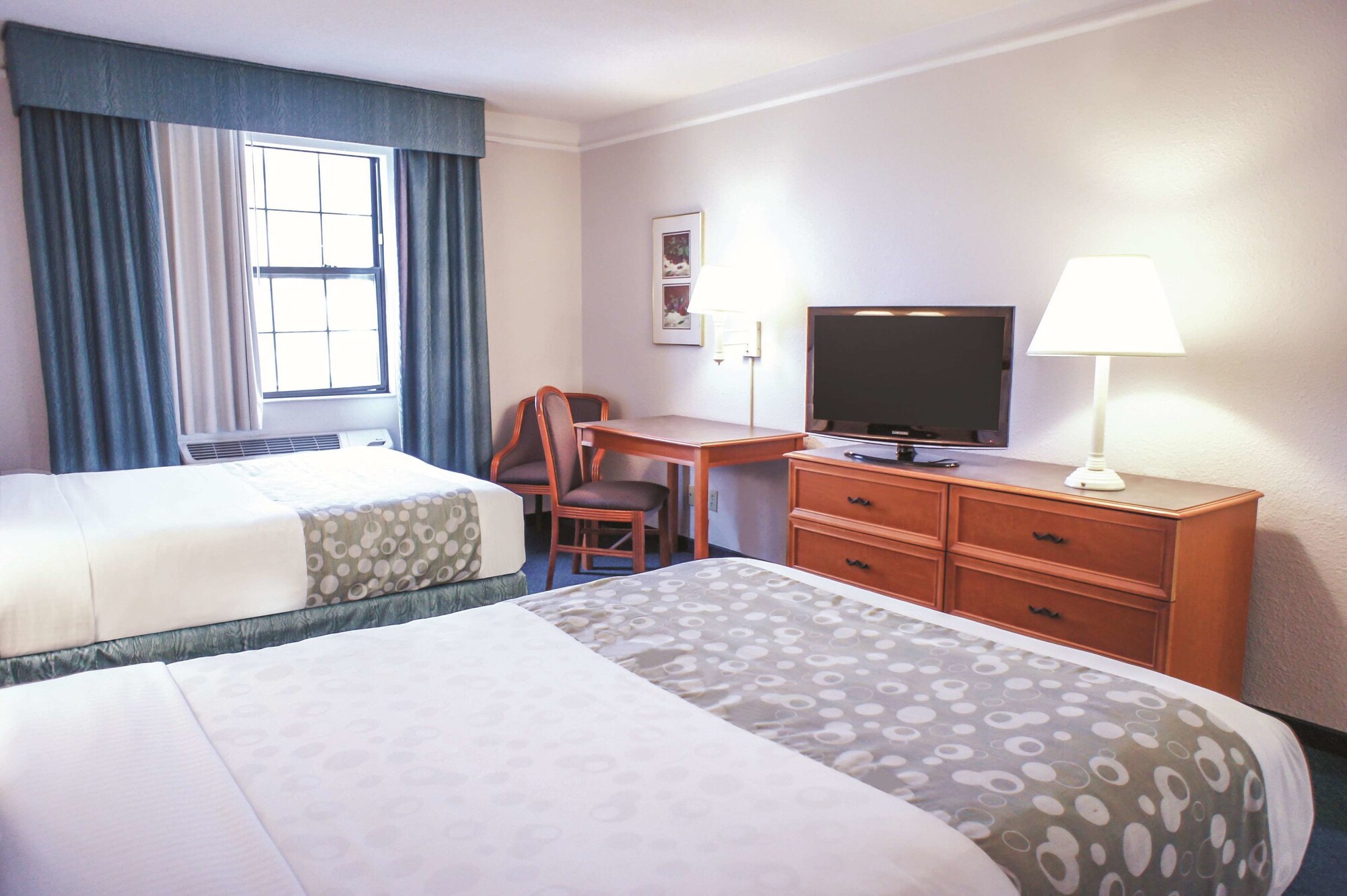 La Quinta Inn by Wyndham Moline Airport