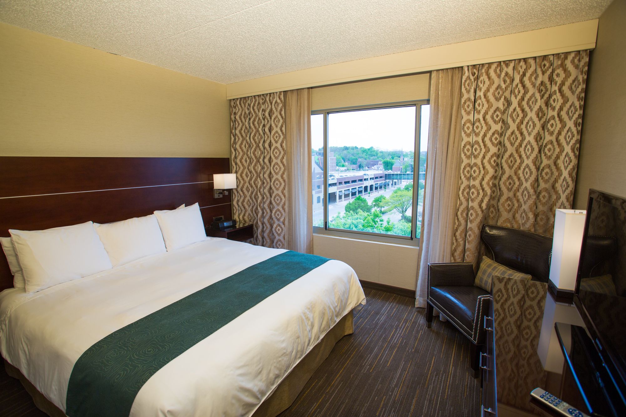 Wyndham Moline on John Deere Commons