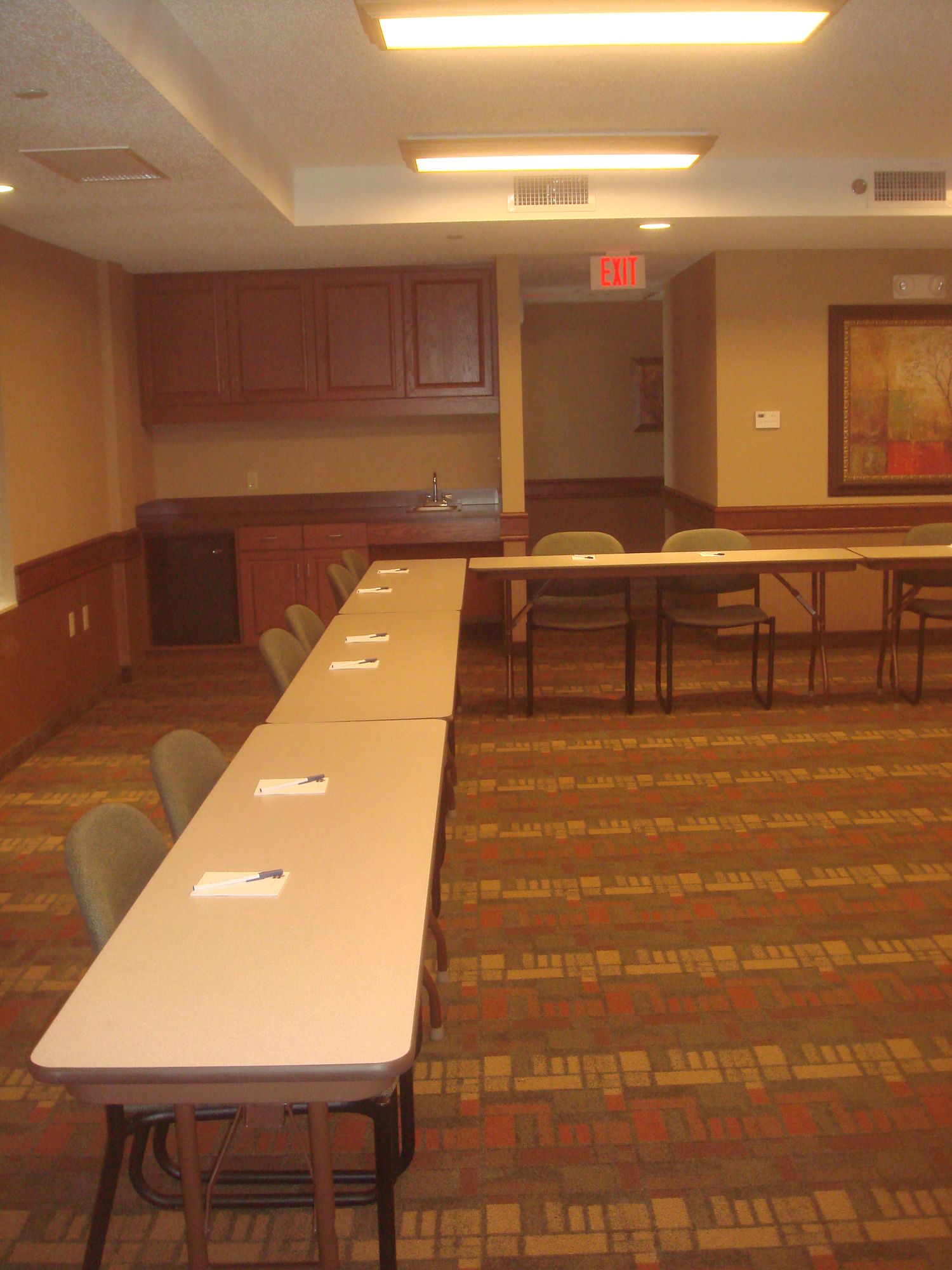 AmericInn by Wyndham Monmouth