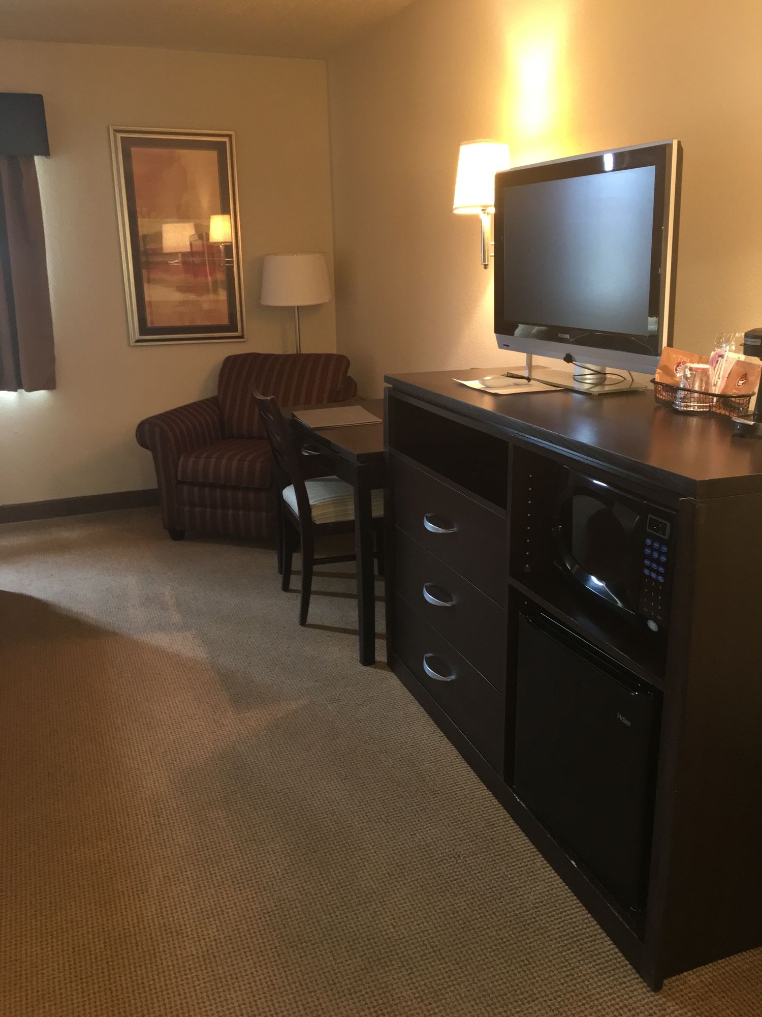 AmericInn by Wyndham Monmouth