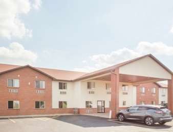 Super 8 by Wyndham Monmouth IL