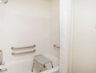 Super 8 by Wyndham Monmouth IL
