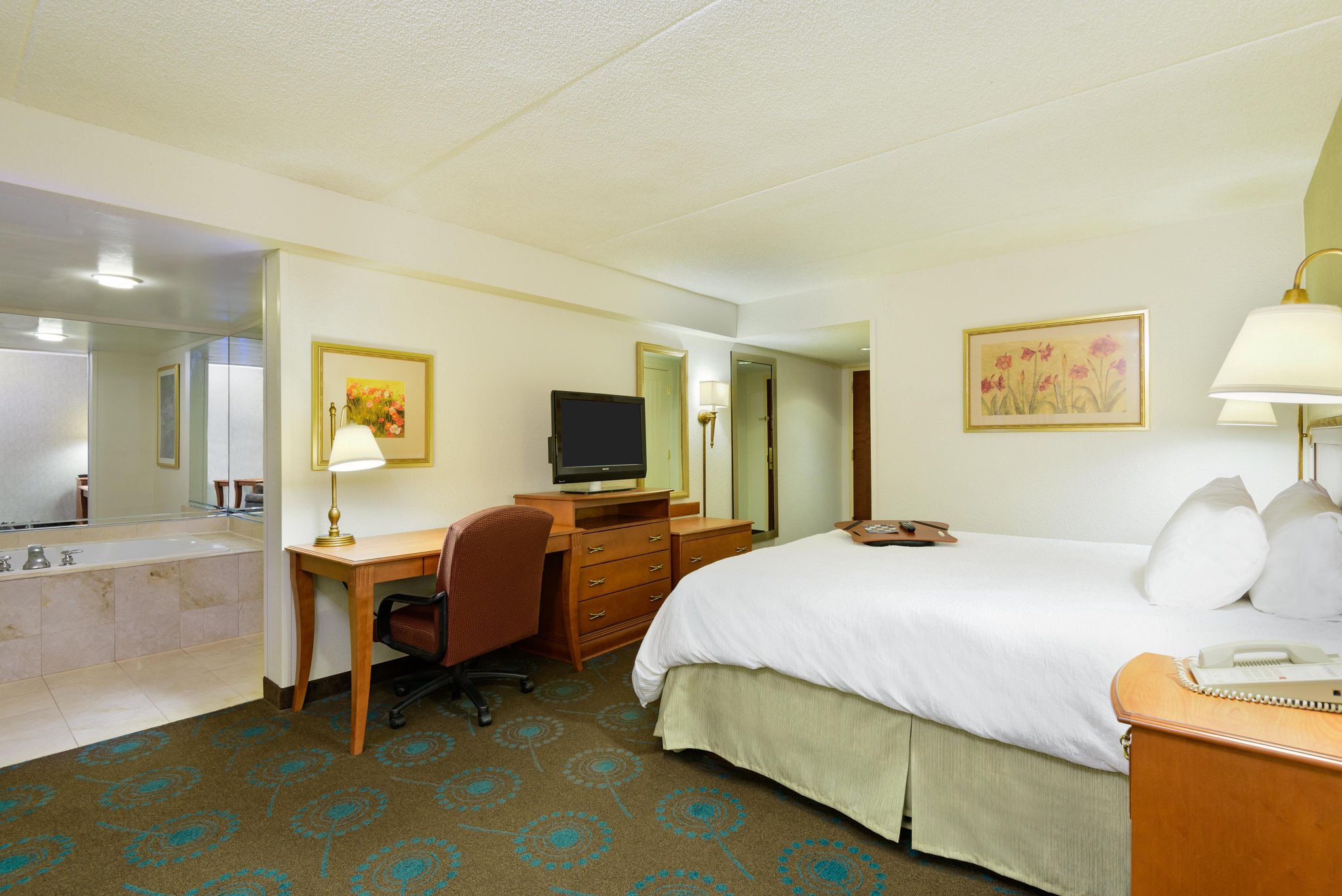 Hampton Inn Mt. Vernon