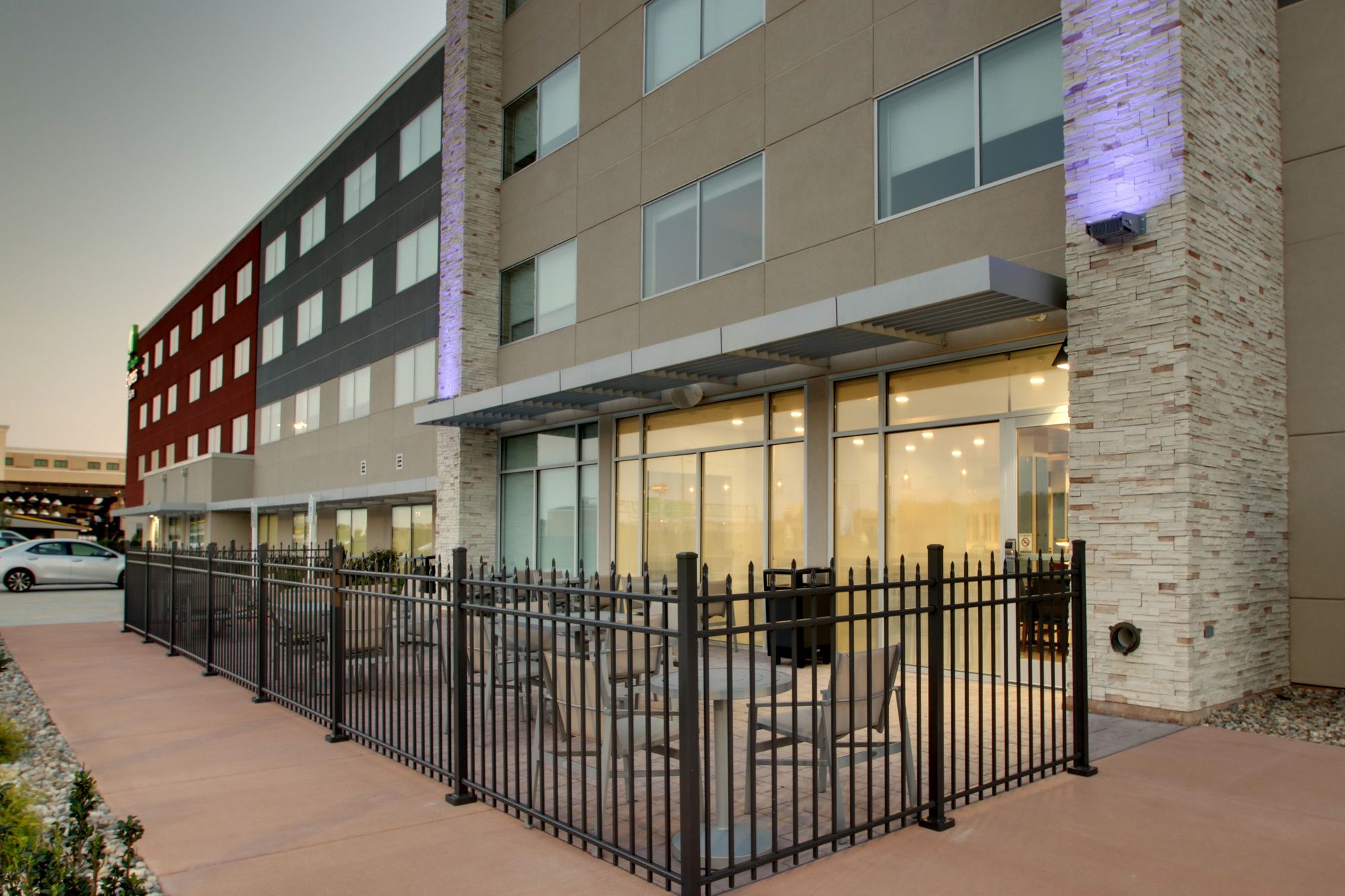 Holiday Inn Express & Suites MOUNT VERNON