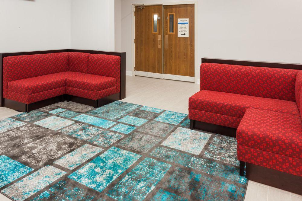 Comfort Inn & Suites Mundelein-Vernon Hills