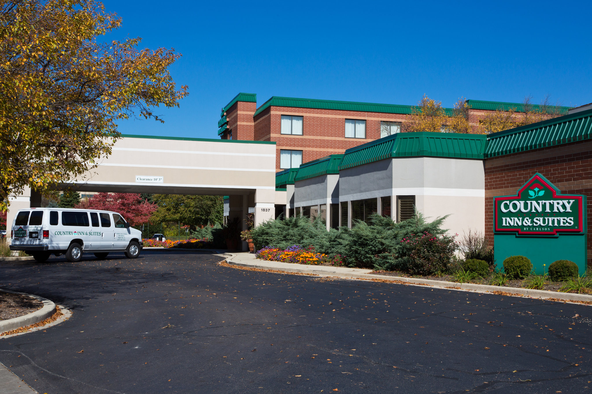 Holiday Inn Express Naperville