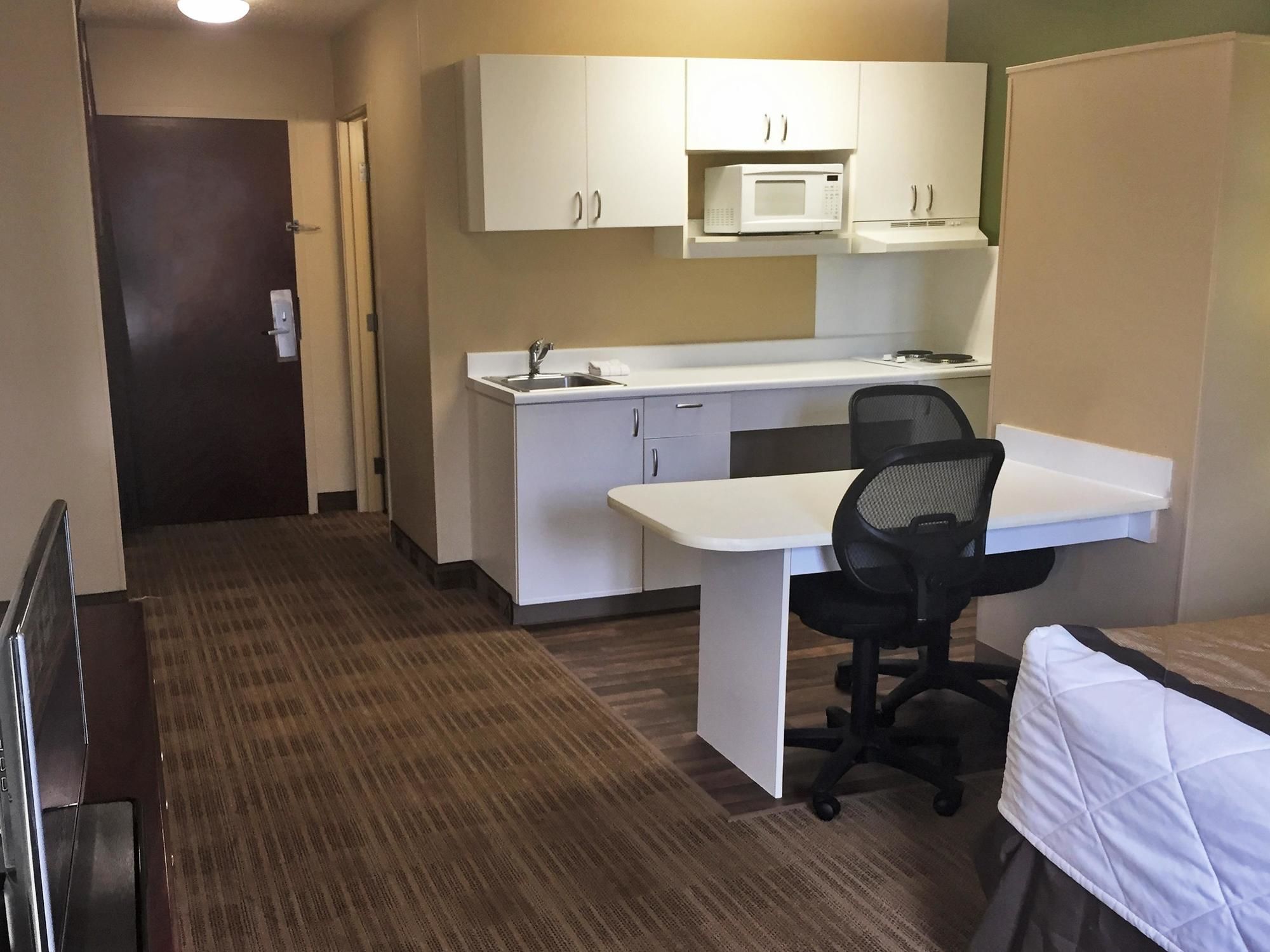 Extended Stay America Chicago Naperville West