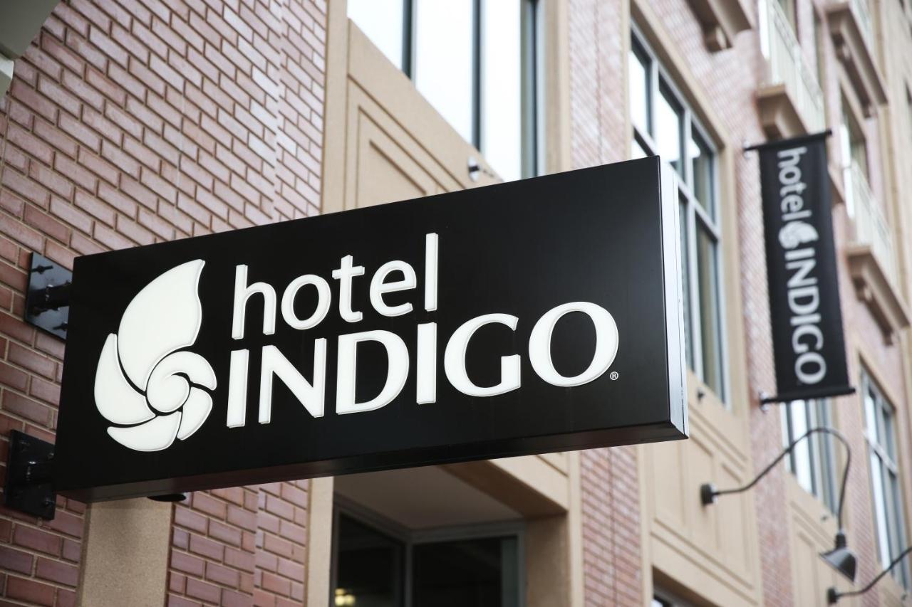 Hotel Indigo Naperville Riverwalk