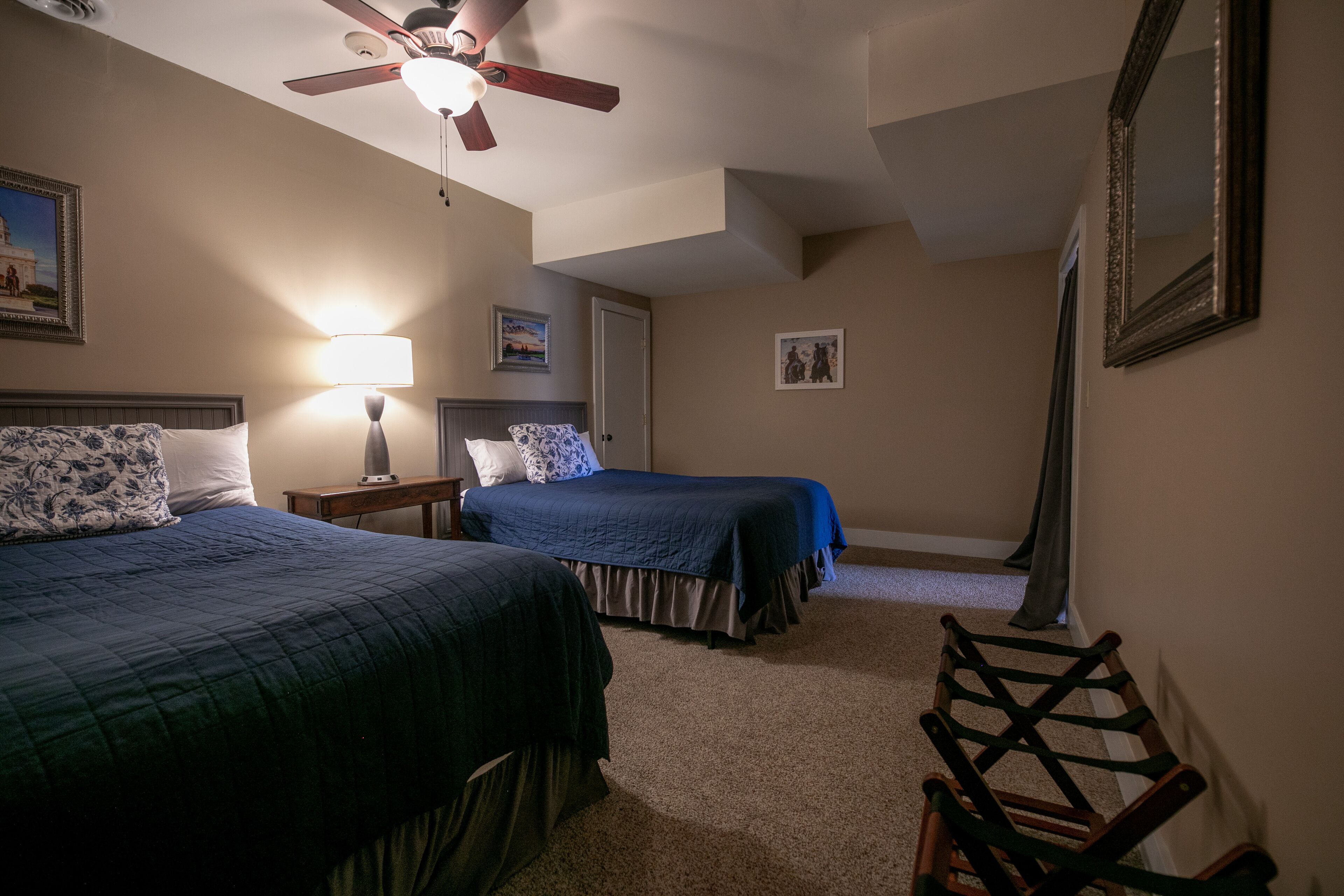 Nauvoo Temple House Hotel