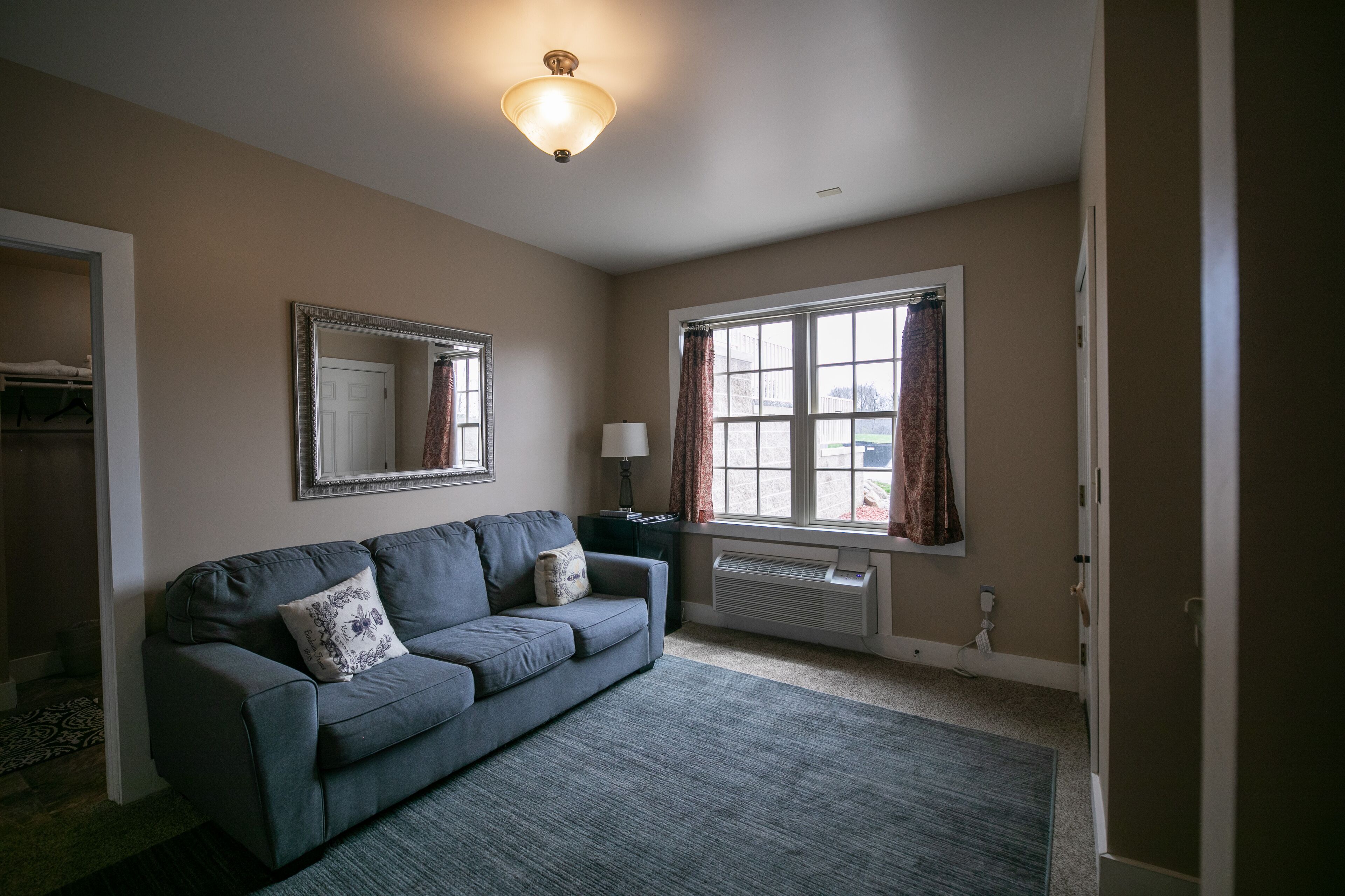 Nauvoo Temple House Hotel