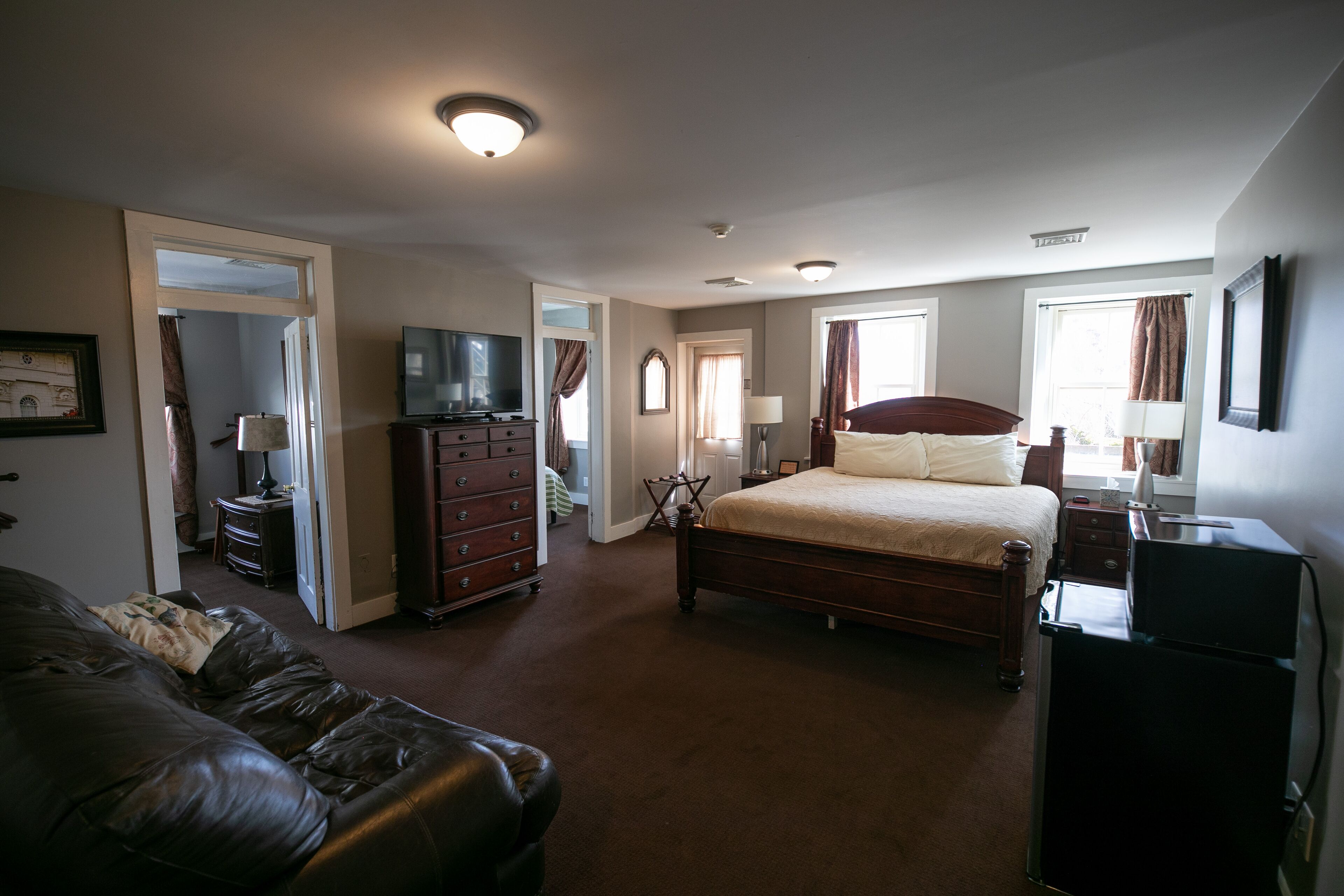 Nauvoo Temple House Hotel
