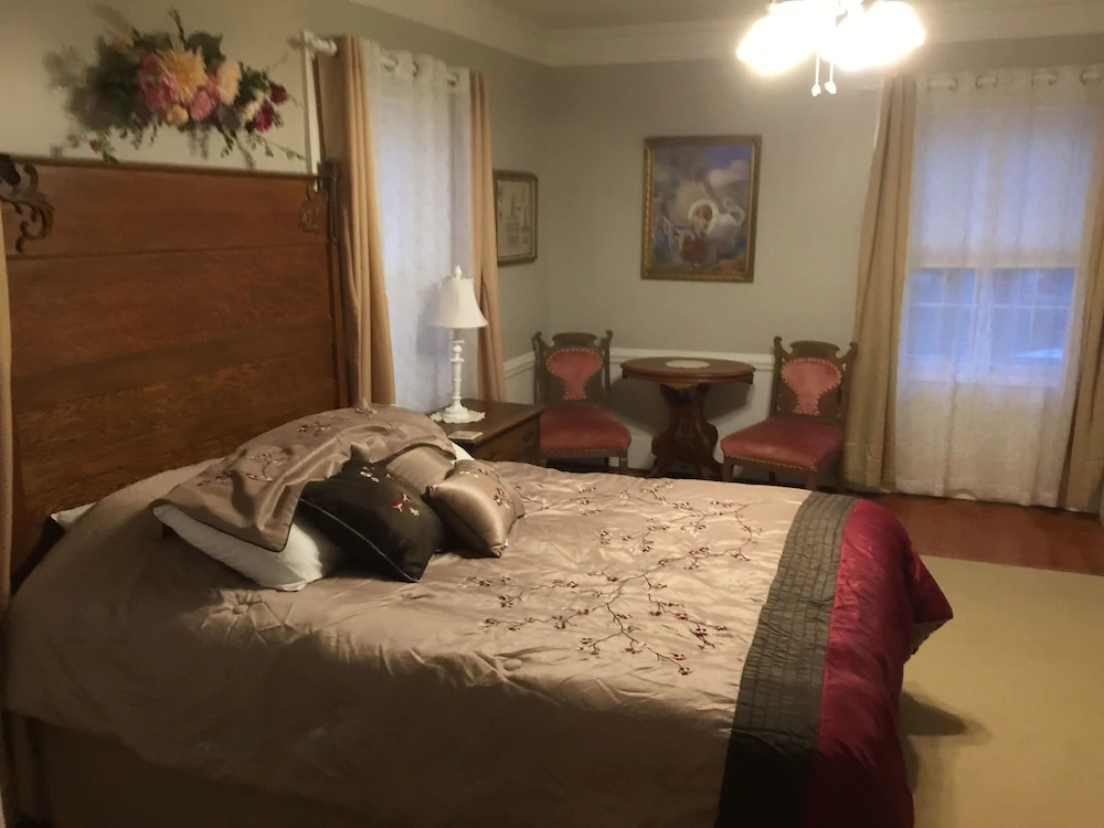 Willard Richards Inn