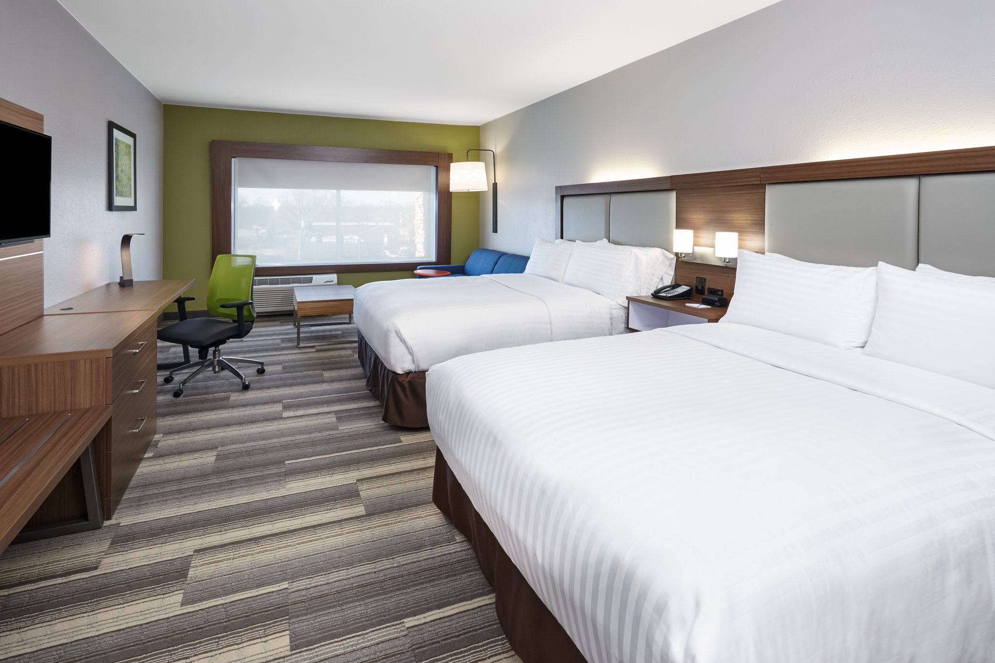 Holiday Inn Express & Suites Chicago North Shore - Niles
