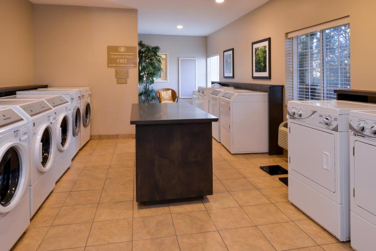 Candlewood Suites Bloomington-Normal