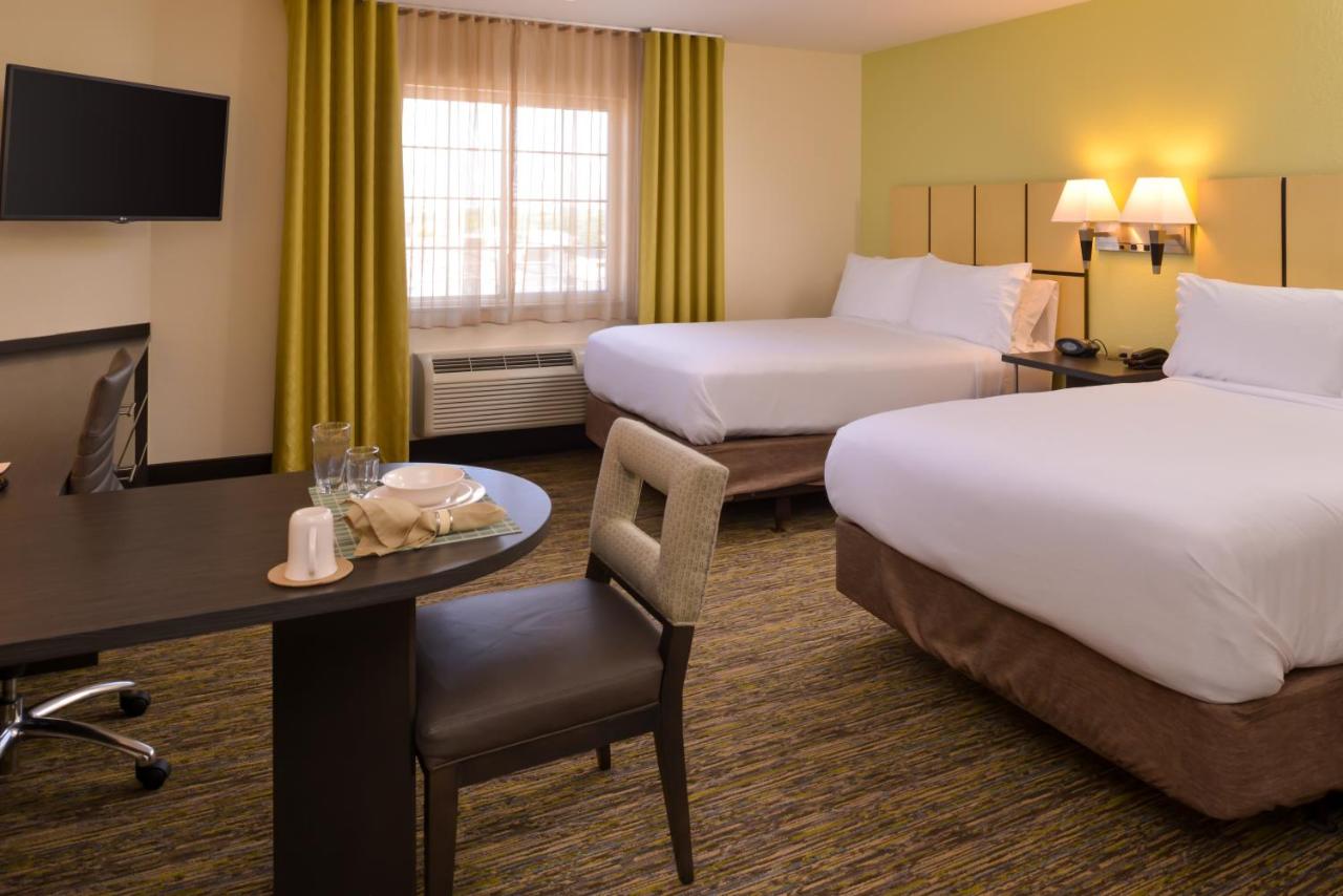 Candlewood Suites Bloomington-Normal