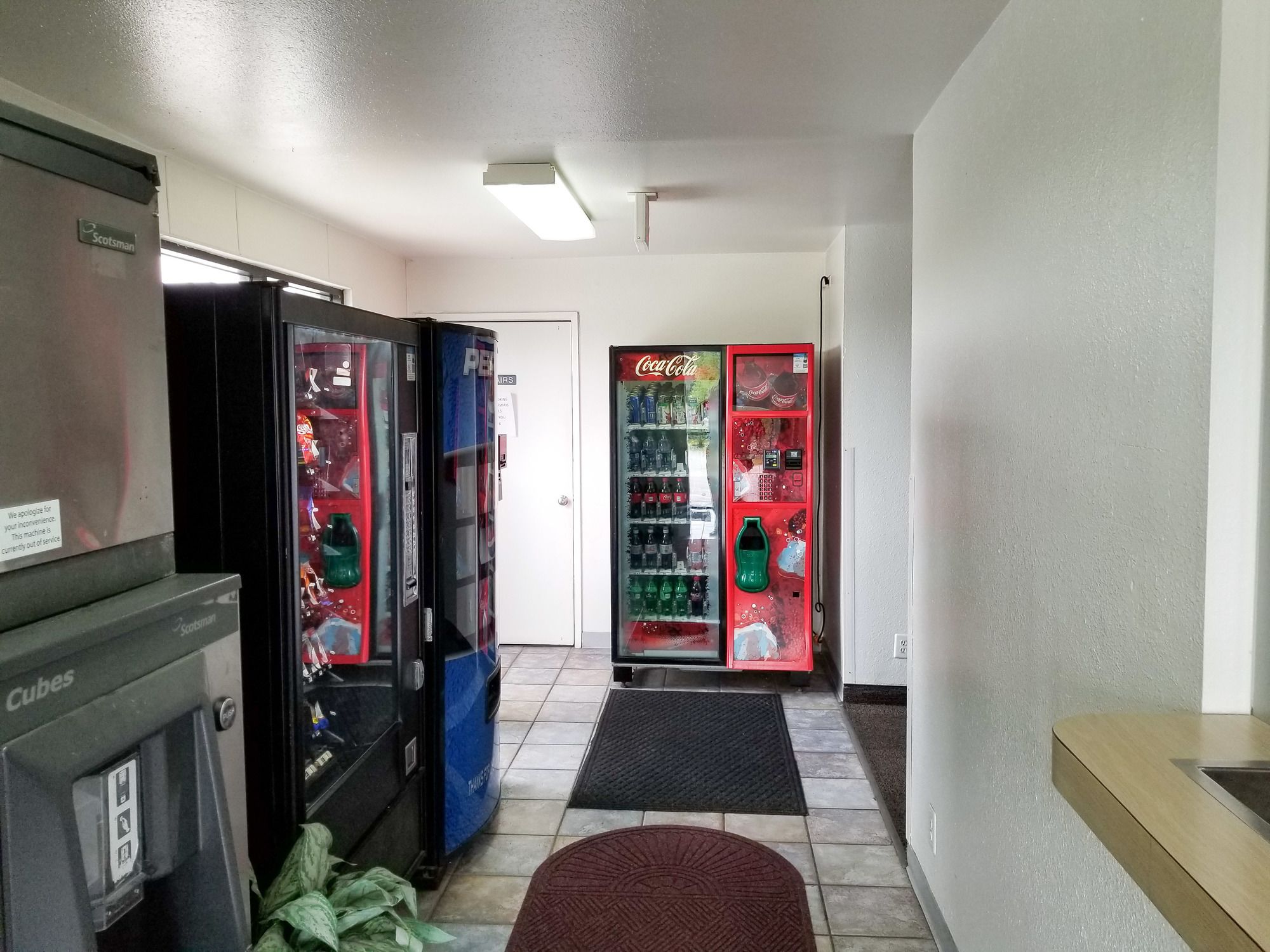 Motel 6 Normal - Bloomington Area