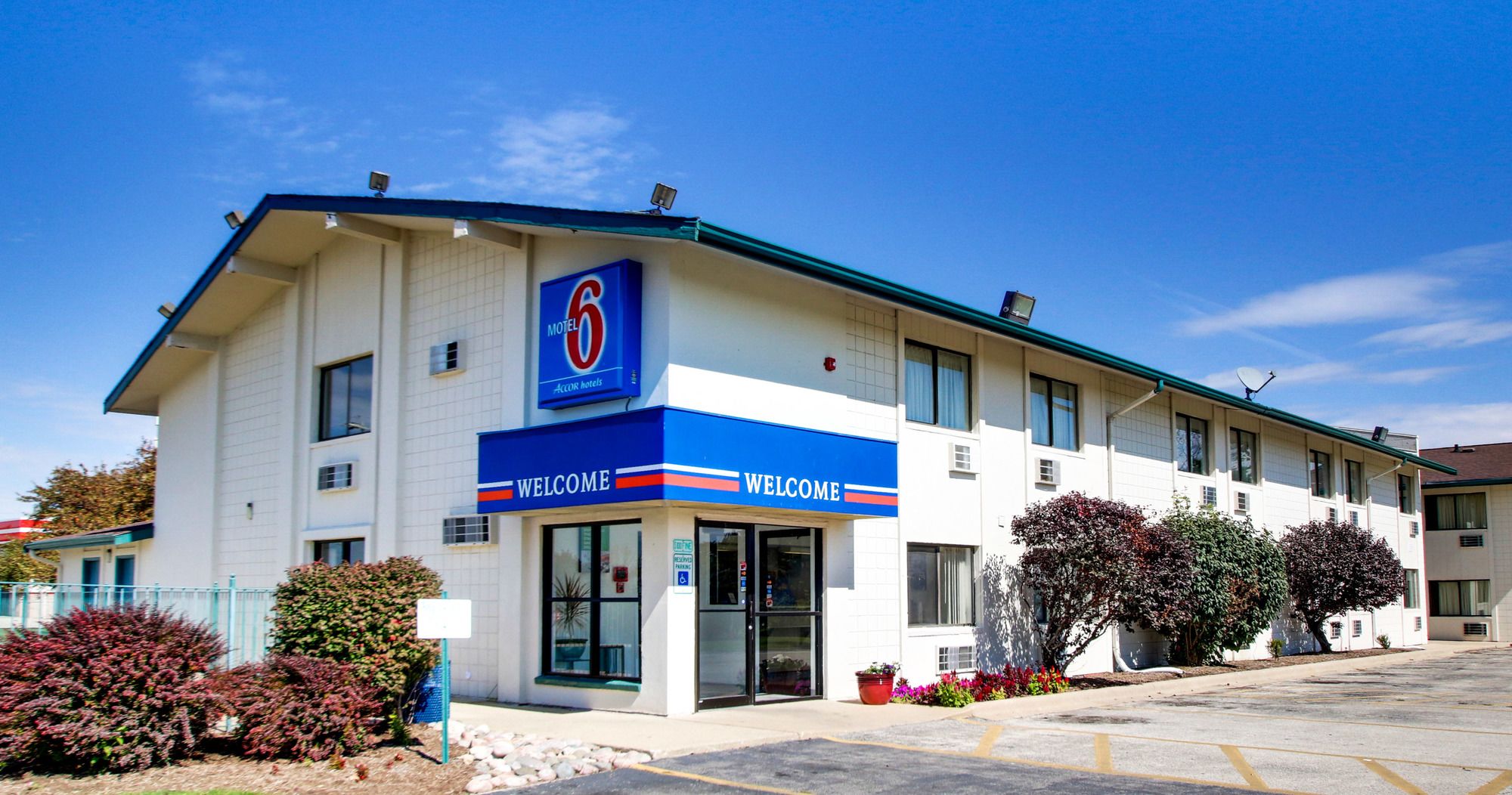 Motel 6 Normal - Bloomington Area