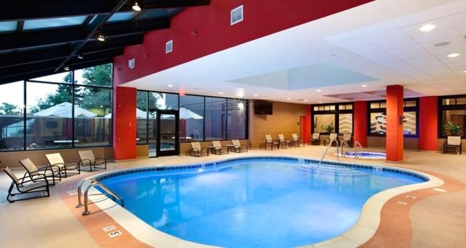 Hilton Chicago/Oak Brook Suites