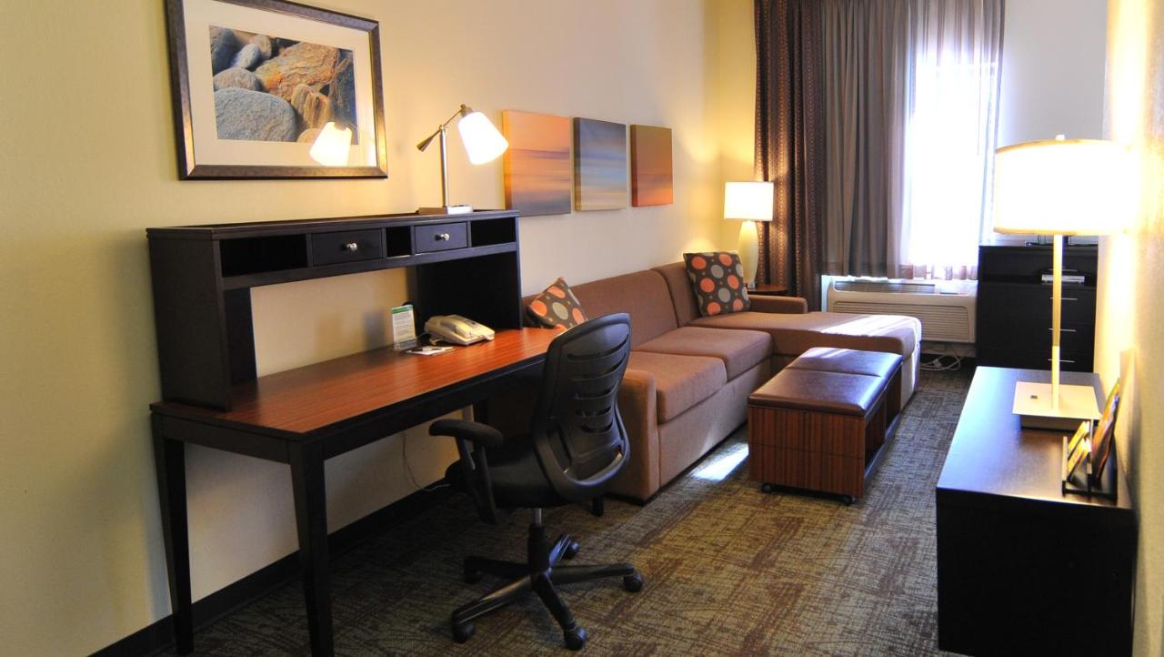 Staybridge Suites Chicago - Oakbrook Terrace