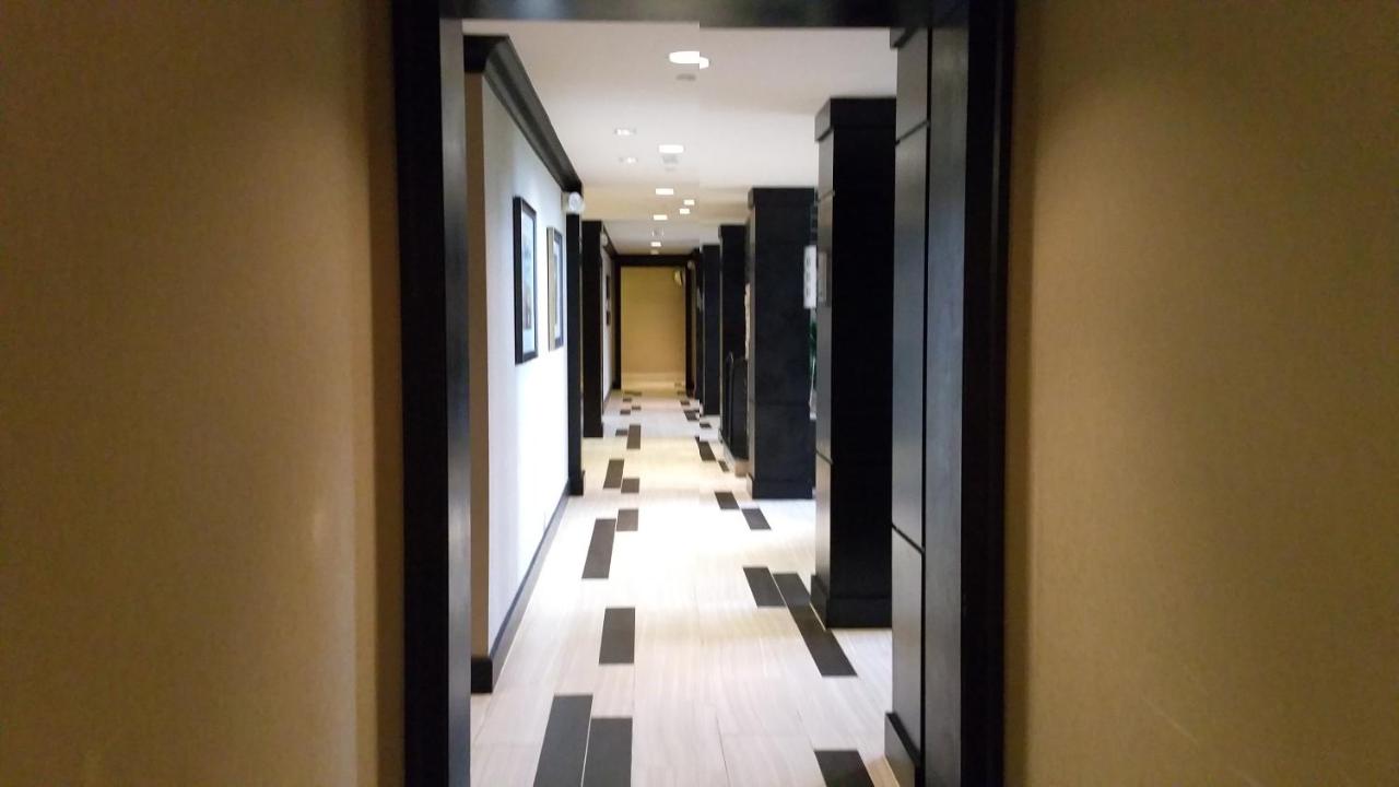 Staybridge Suites Chicago - Oakbrook Terrace