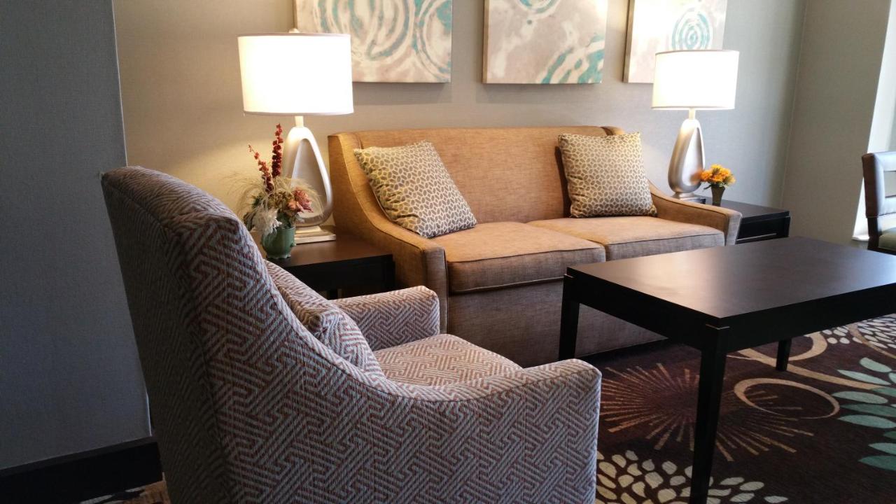 Staybridge Suites Chicago - Oakbrook Terrace
