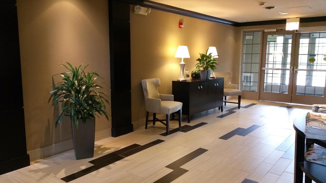 Staybridge Suites Chicago - Oakbrook Terrace