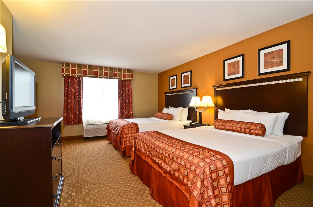 Spark by Hilton Oak Forest