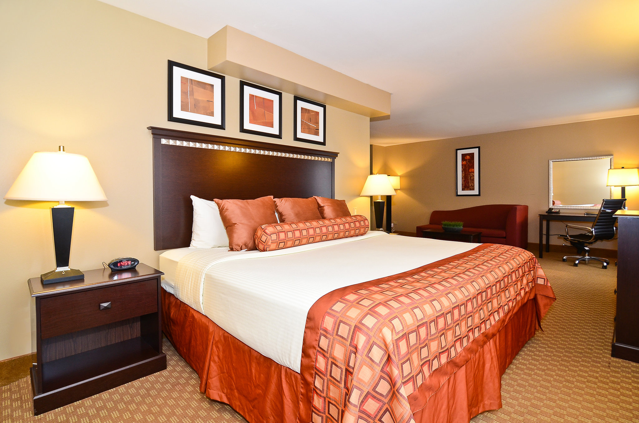 Spark by Hilton Oak Forest
