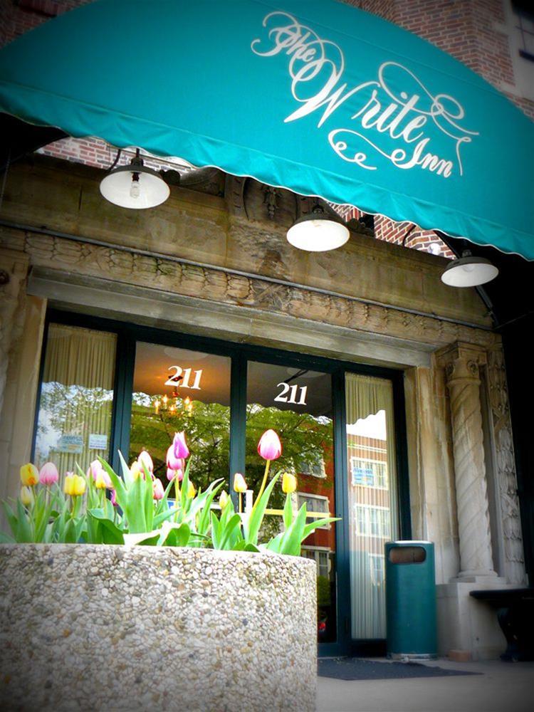 The Write Inn