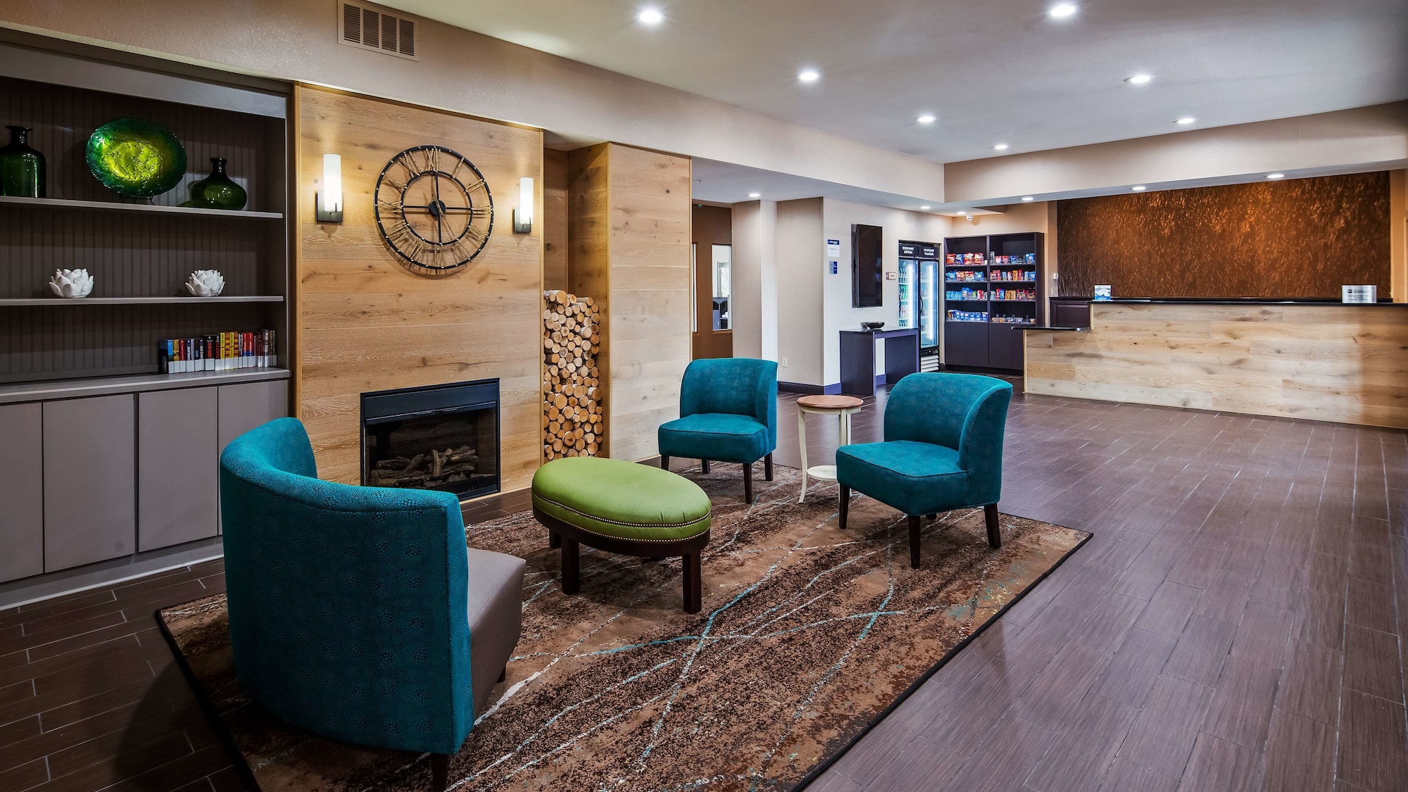 Rodeway Inn & Suites