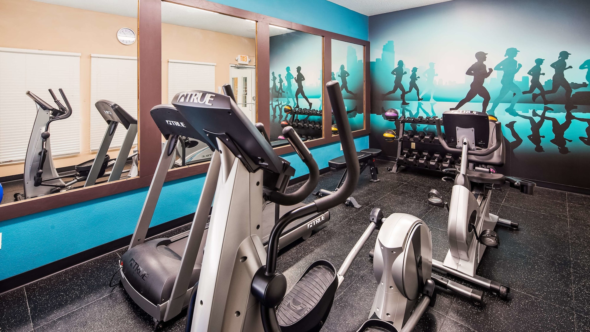 Rodeway Inn & Suites