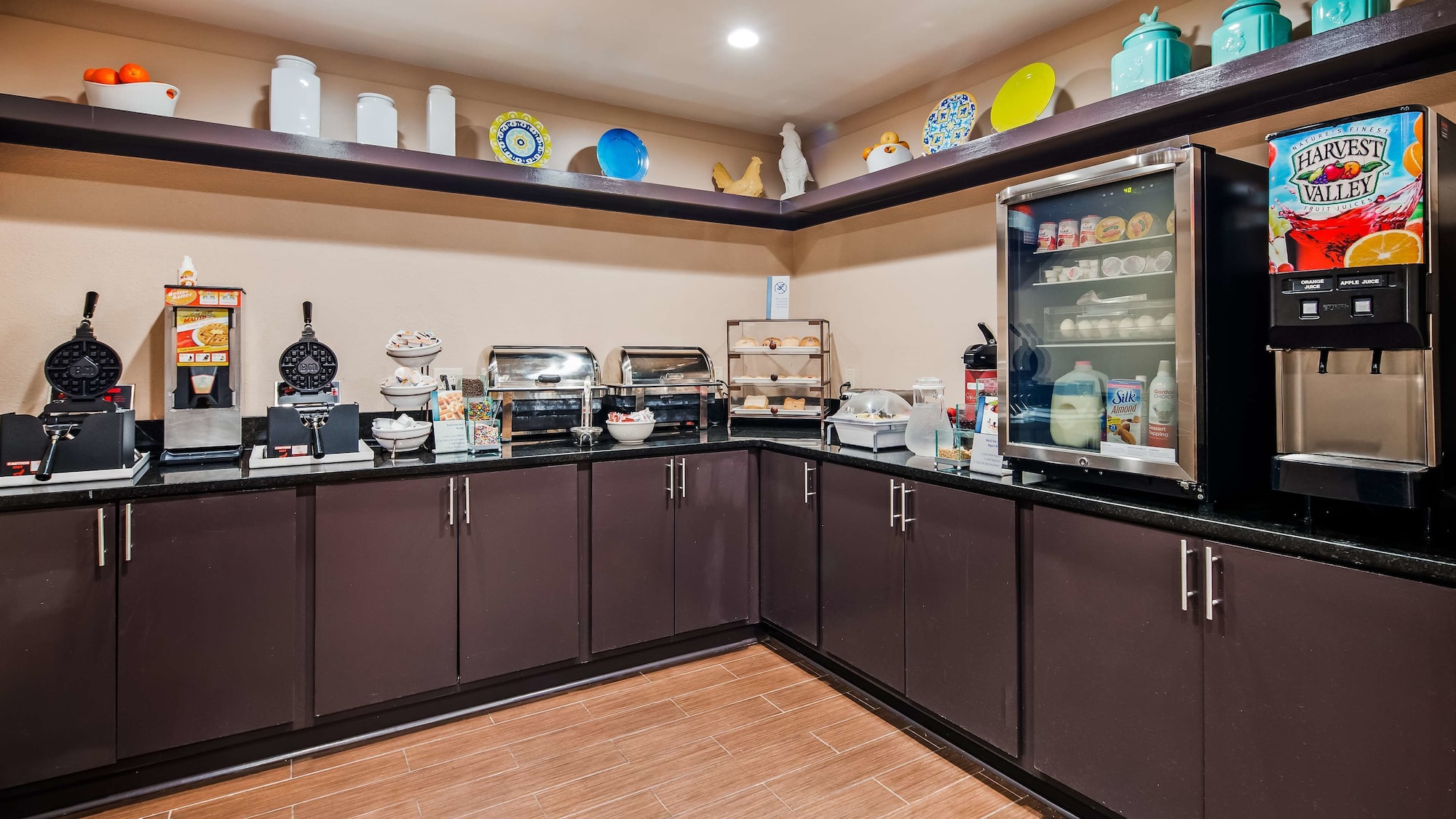 Rodeway Inn & Suites