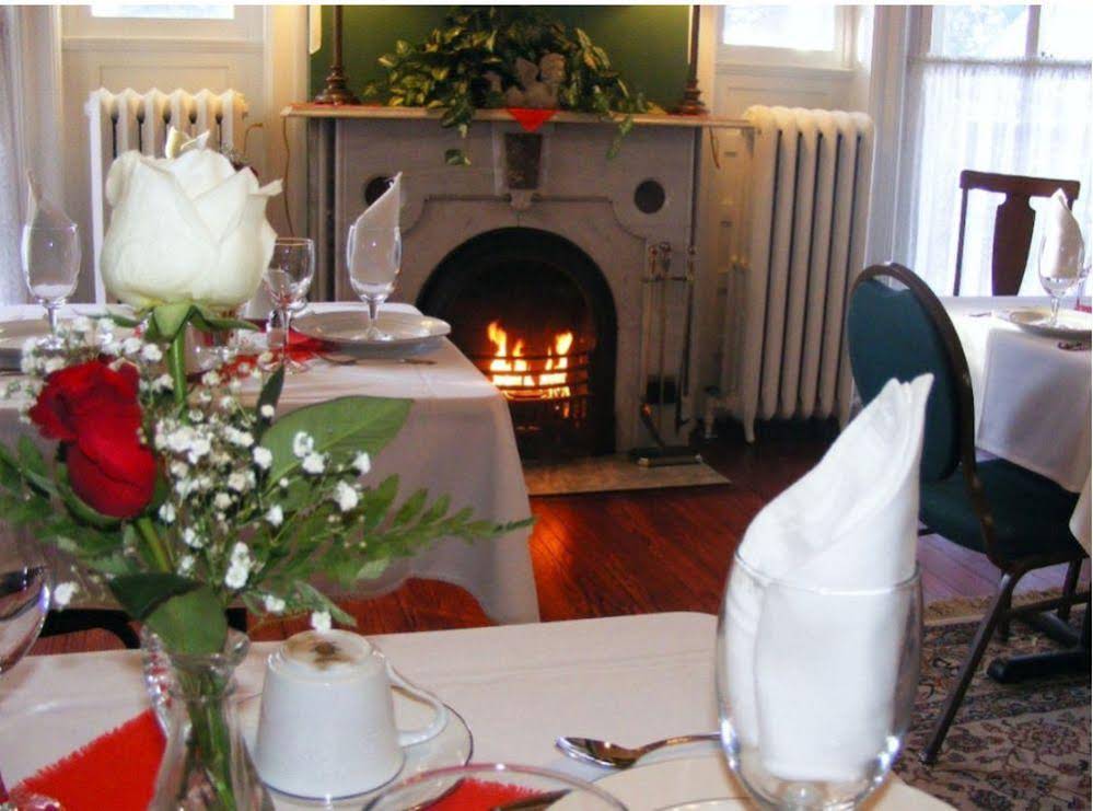 Pinehill Inn Bed & Breakfast