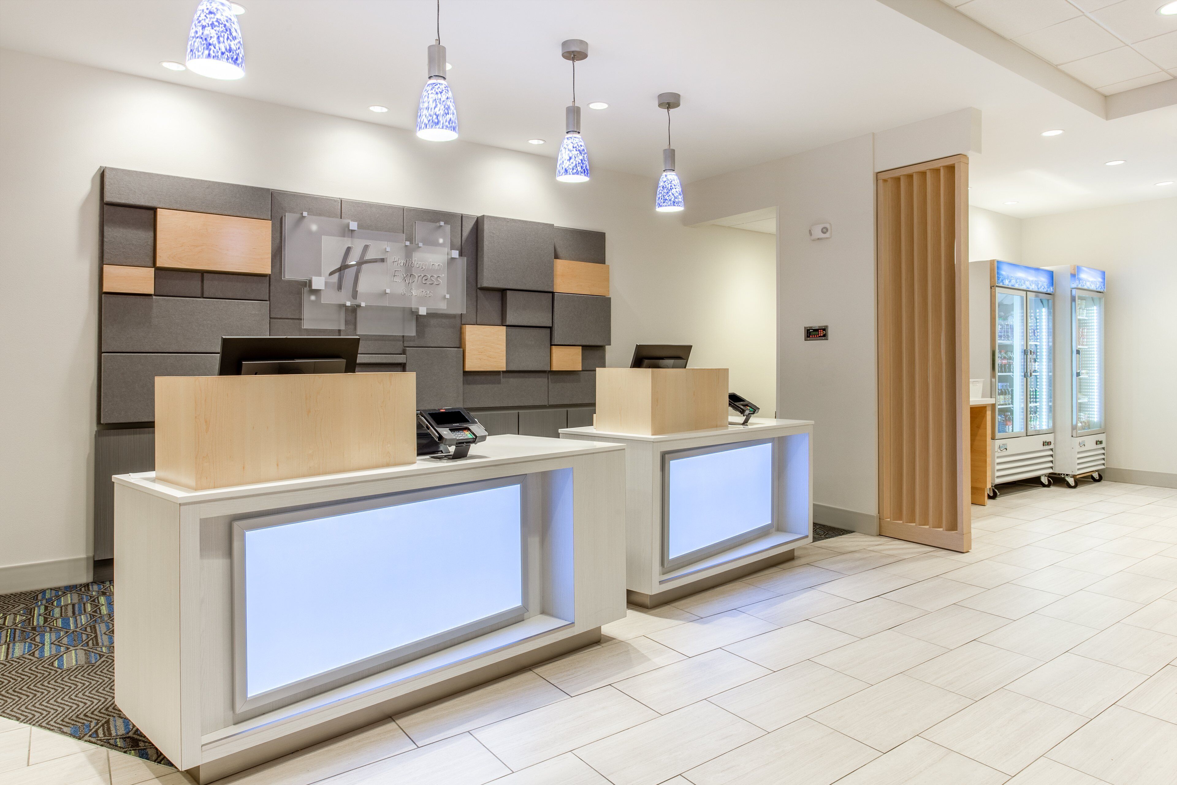 Holiday Inn Express & Suites Ottawa