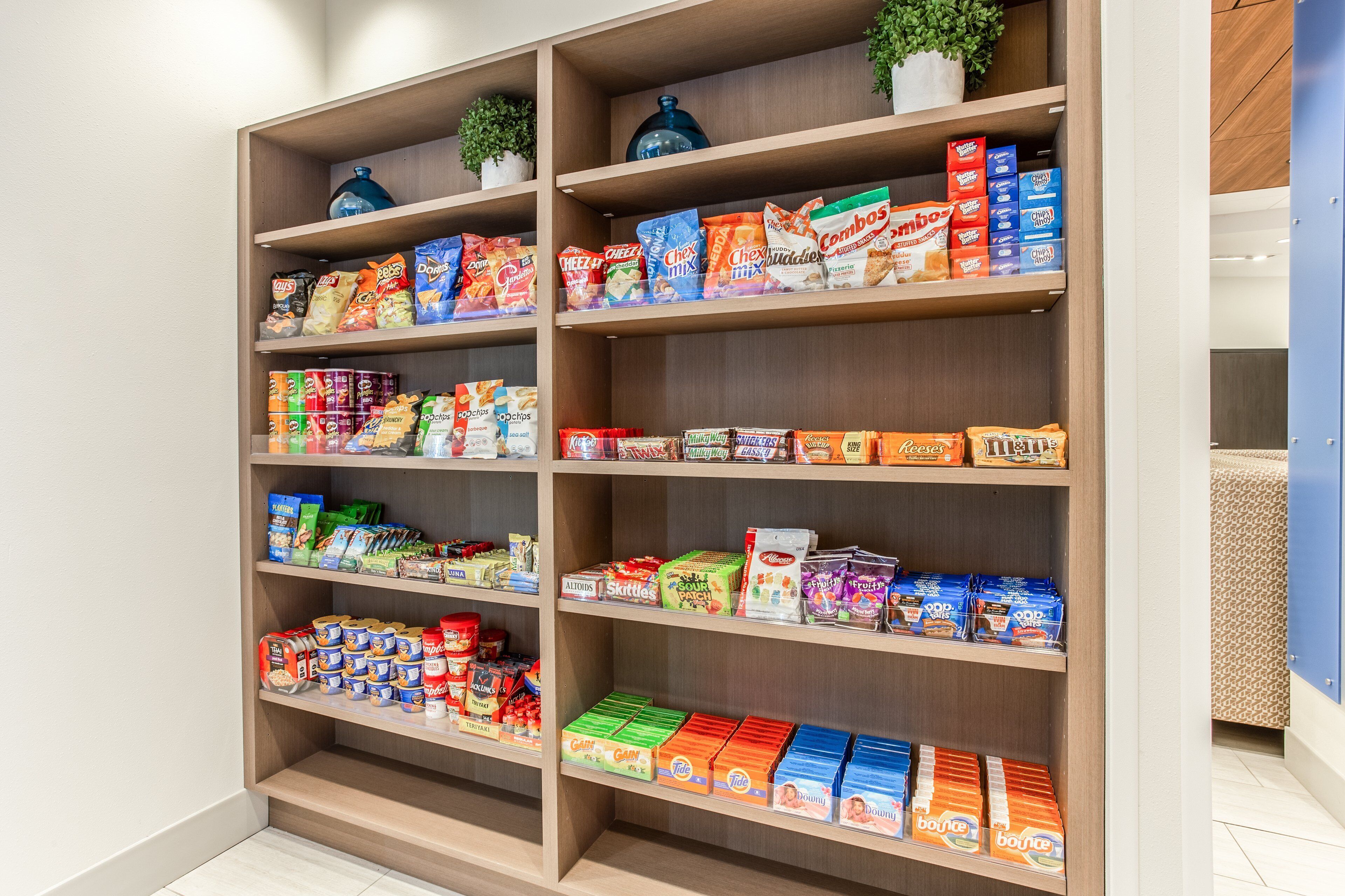 Holiday Inn Express & Suites Ottawa