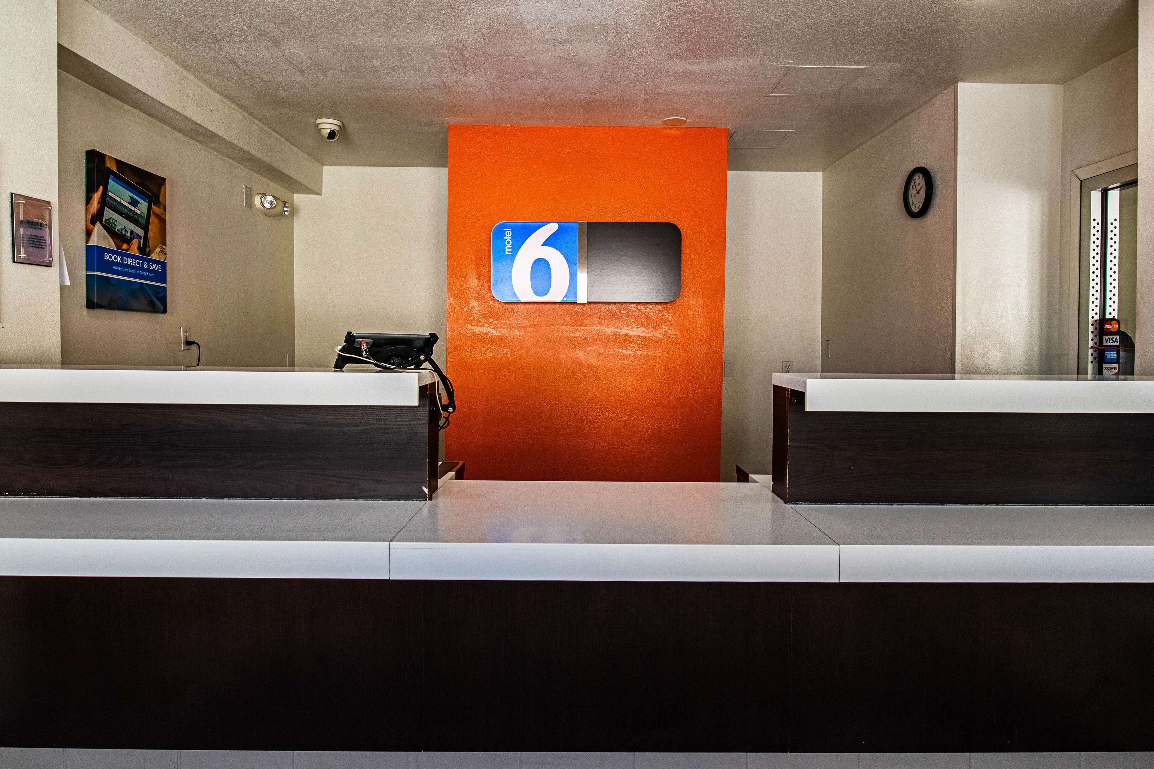 Motel 6 Chicago Northwest - Palatine