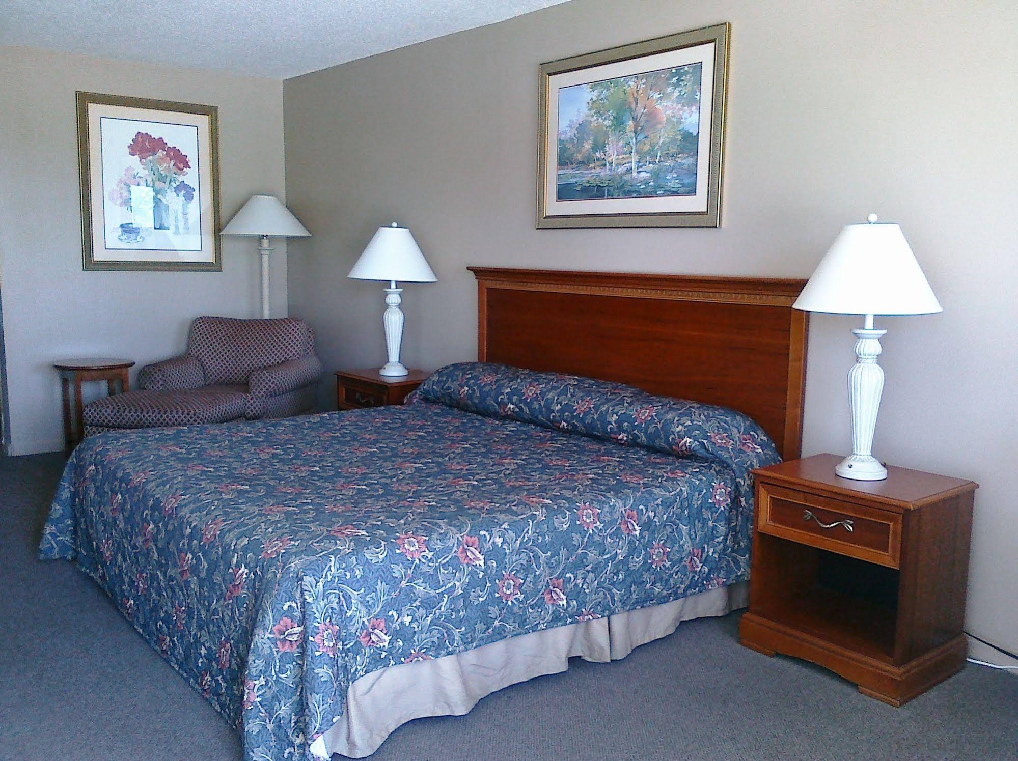 Paxton Inn Motel