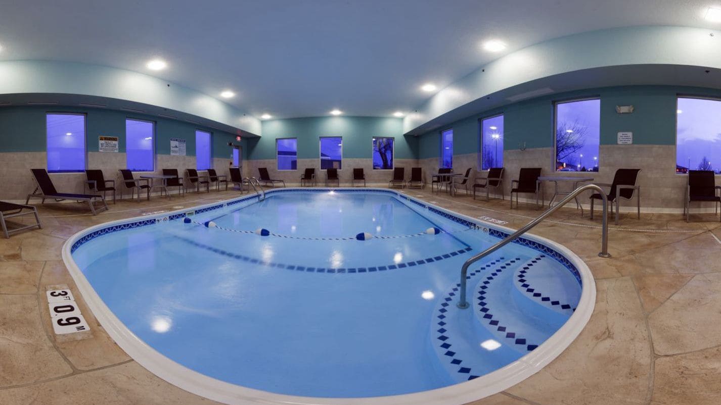 Holiday Inn Express Hotel & Suites Pekin (Peoria Area)
