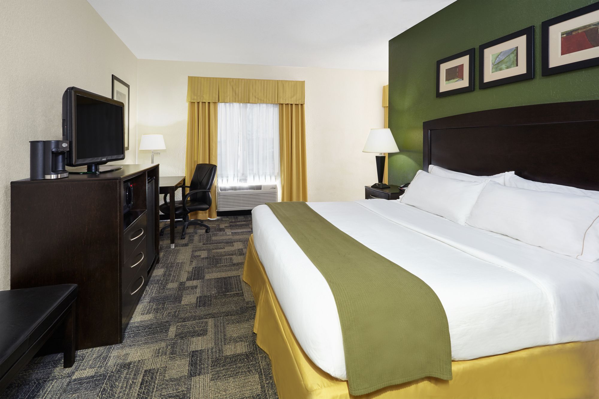 Holiday Inn Express Hotel & Suites Pekin (Peoria Area)