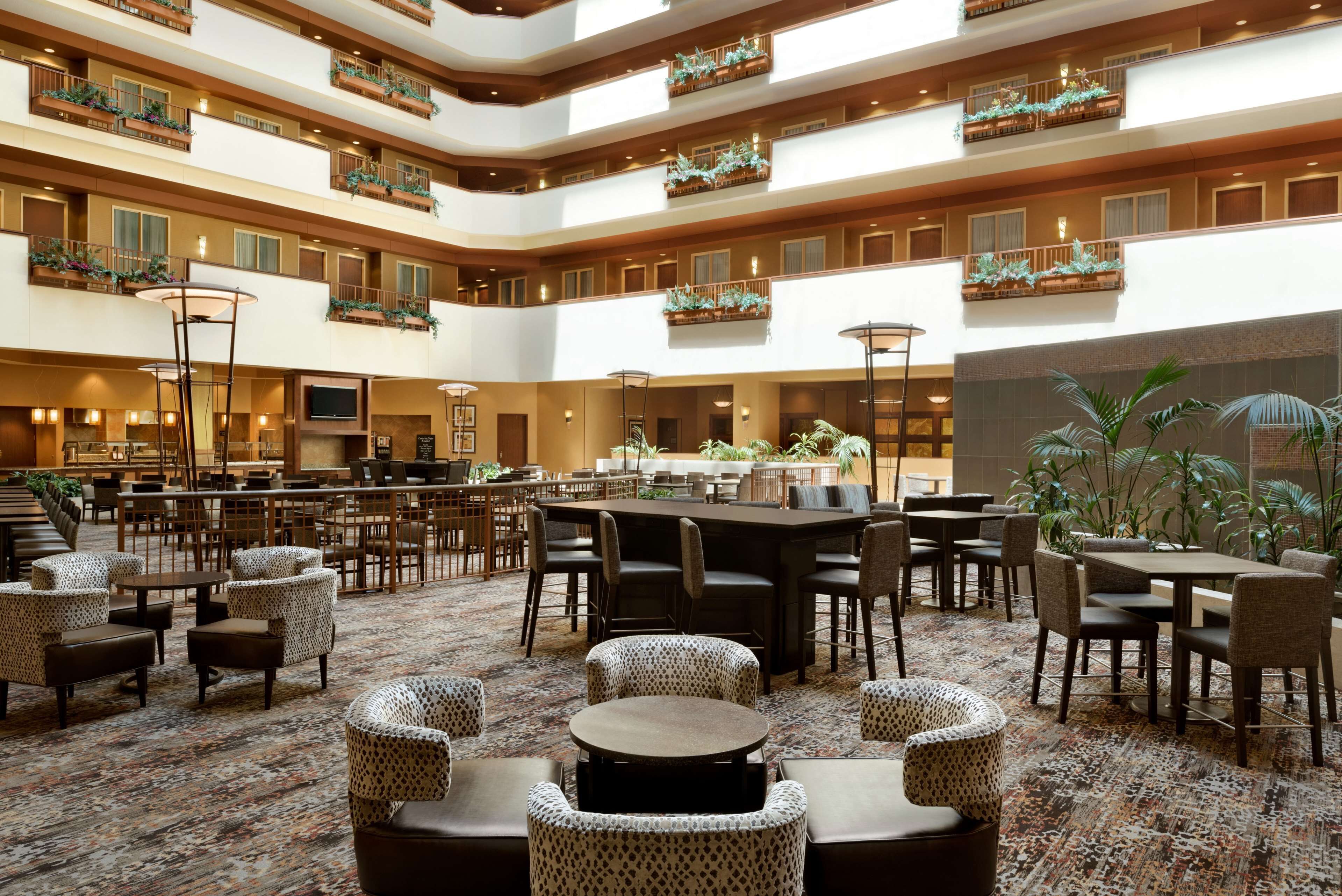 Embassy Suites East Peoria Hotel & Riverfront Conference Center